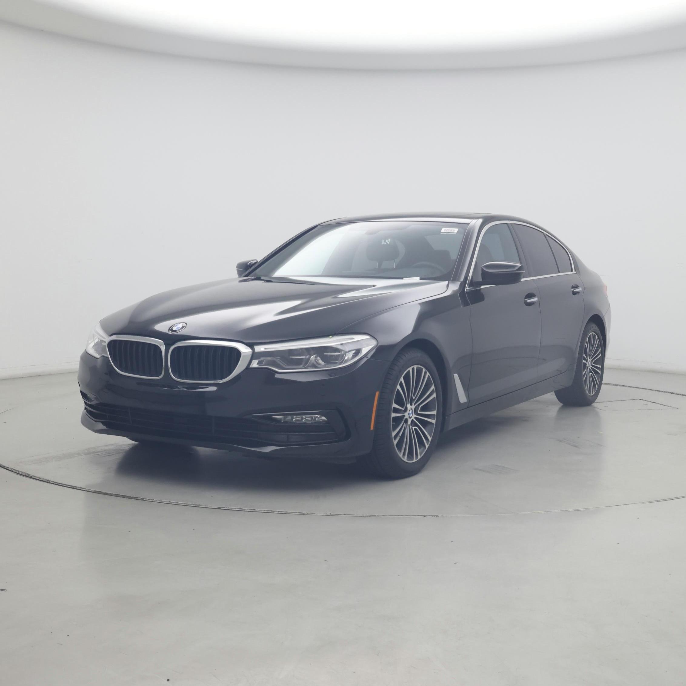 Thumbnail: 2017 BMW 5 Series - 4