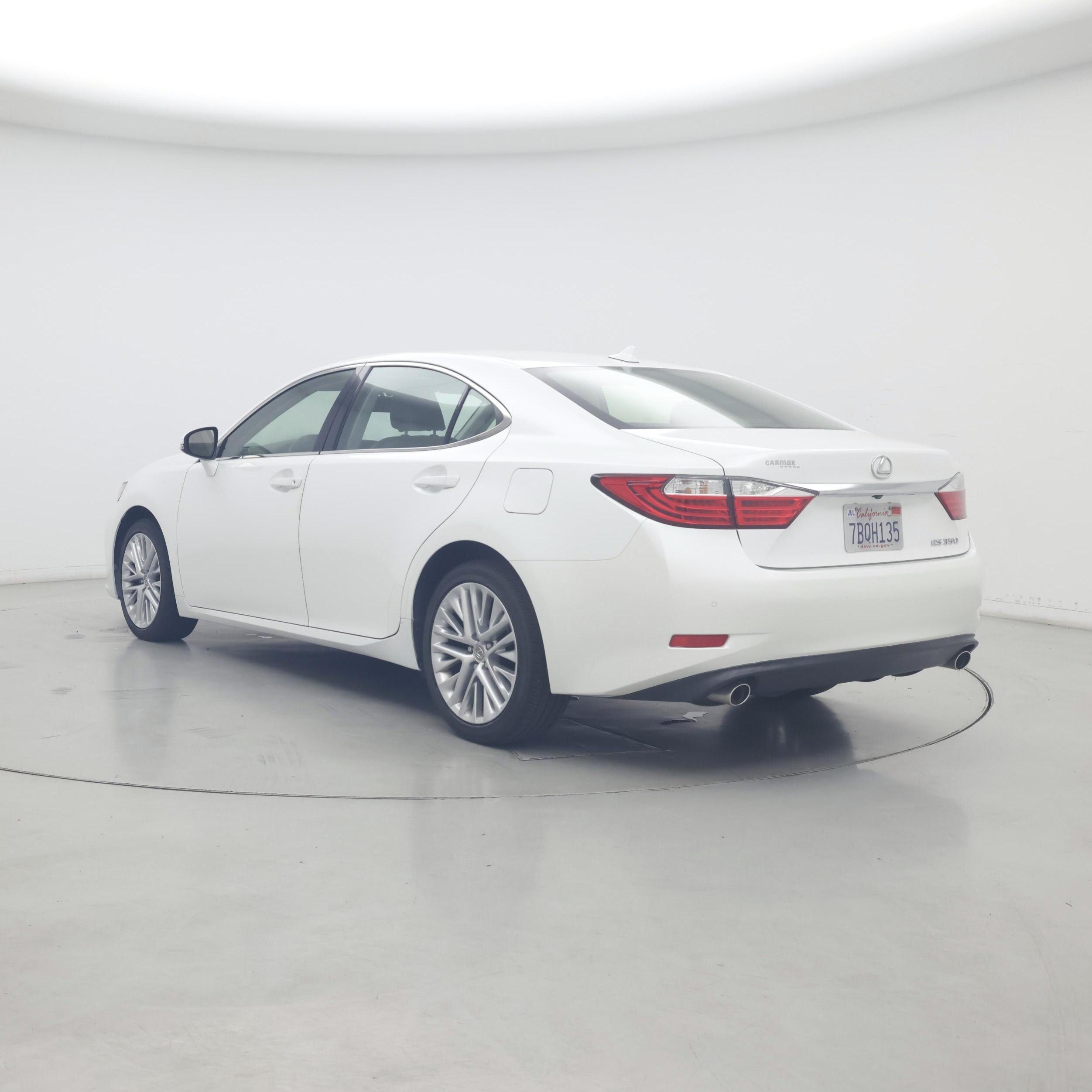 Thumbnail: 2013 Lexus ES - 2