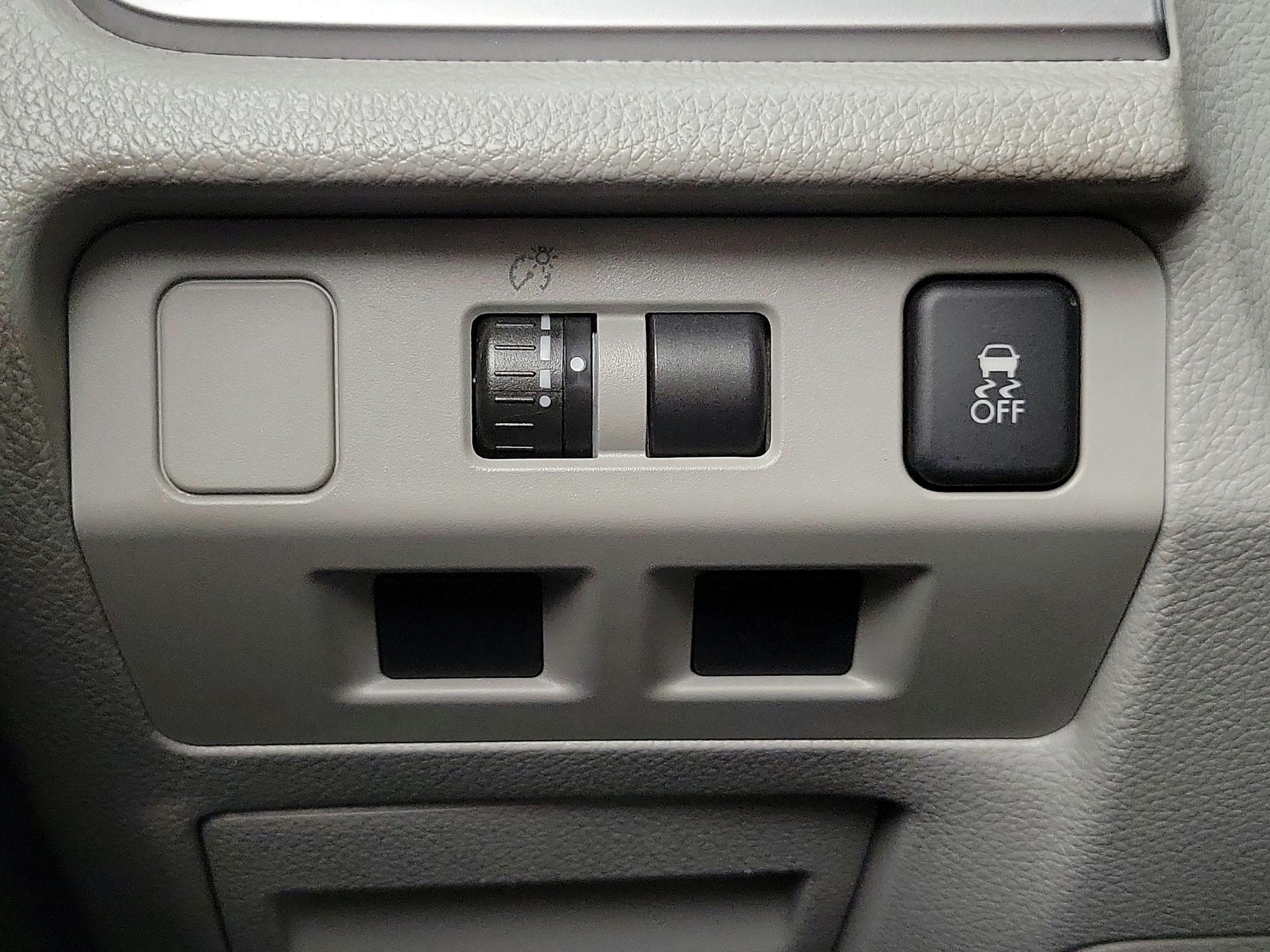 Thumbnail: 2015 Subaru Forester - 13