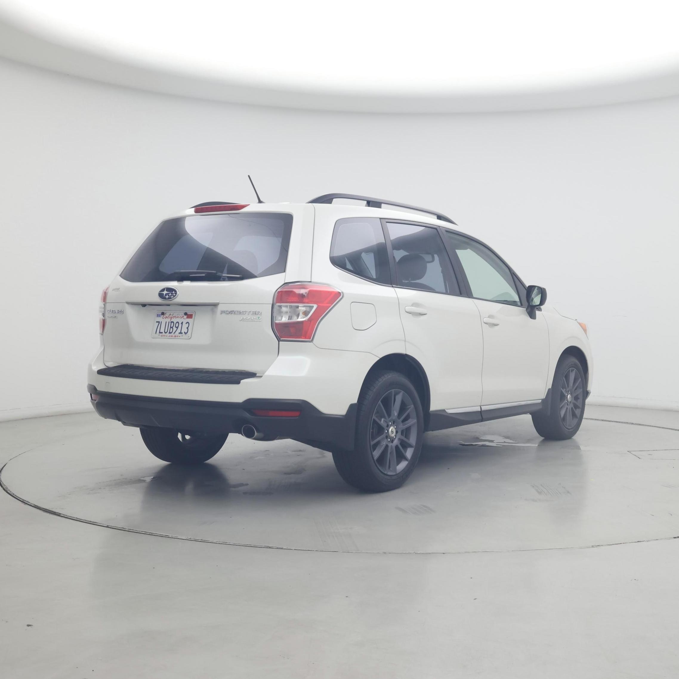 Thumbnail: 2015 Subaru Forester - 8