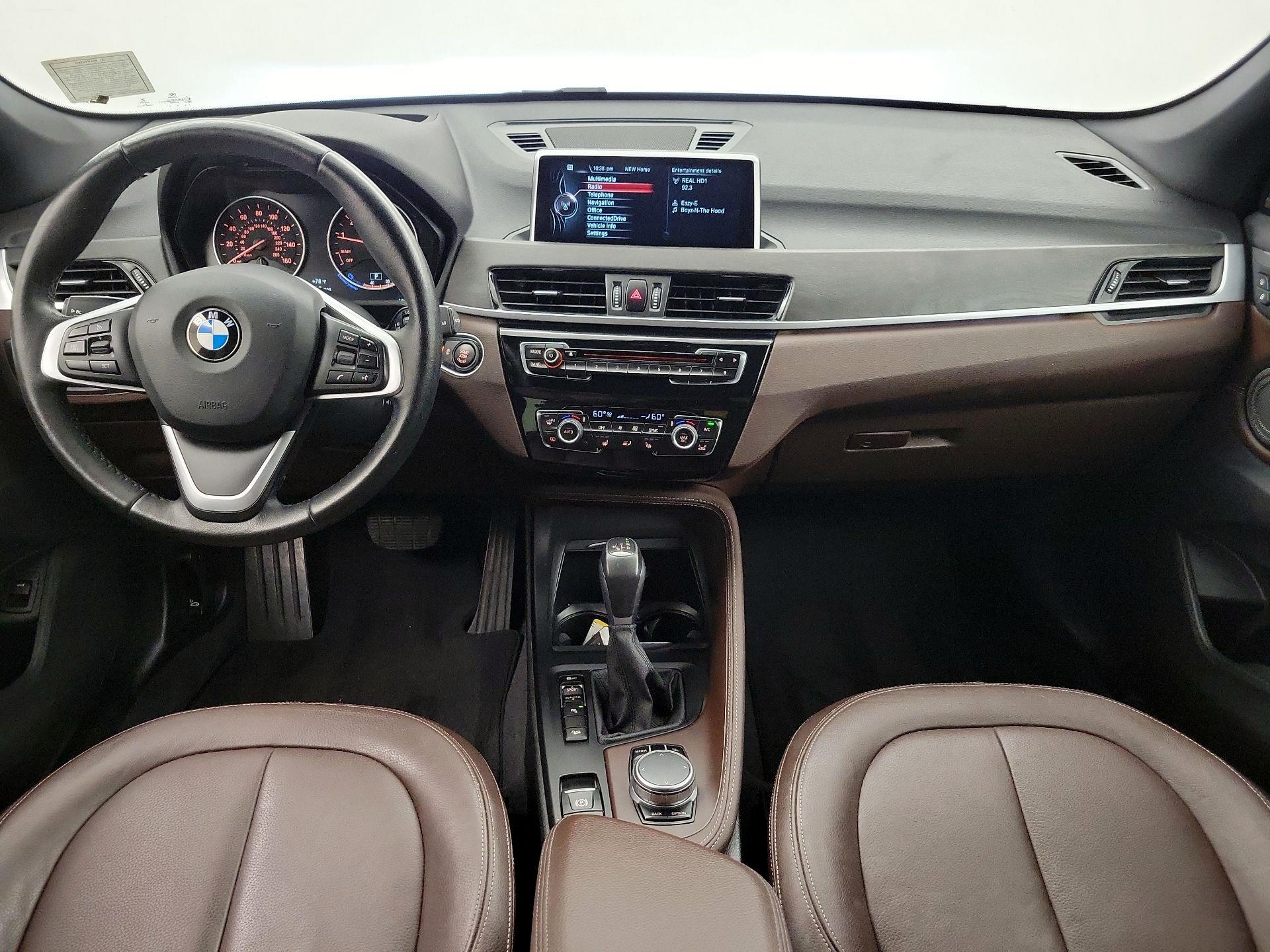 Thumbnail: 2017 BMW X1 - 9