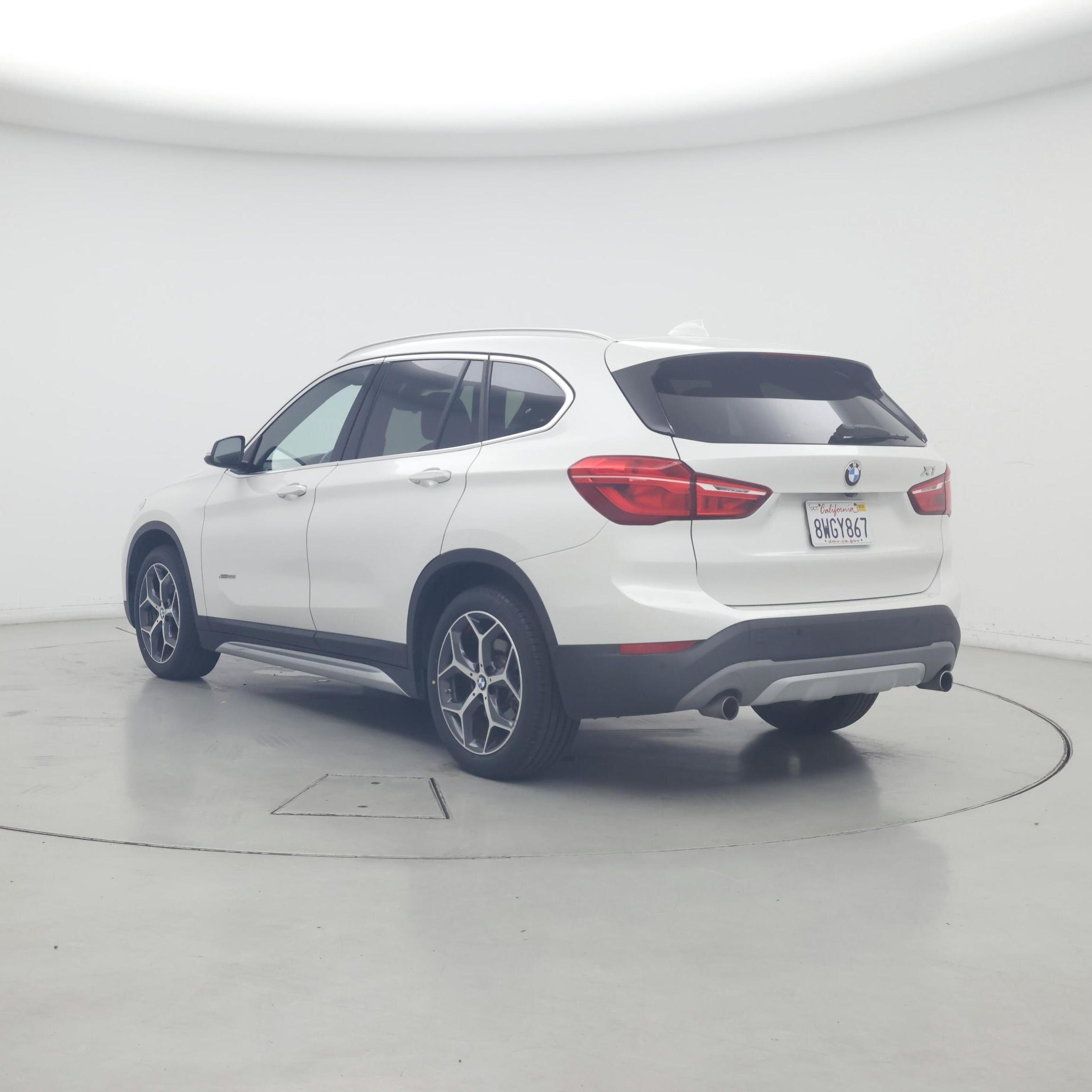 Thumbnail: 2017 BMW X1 - 2
