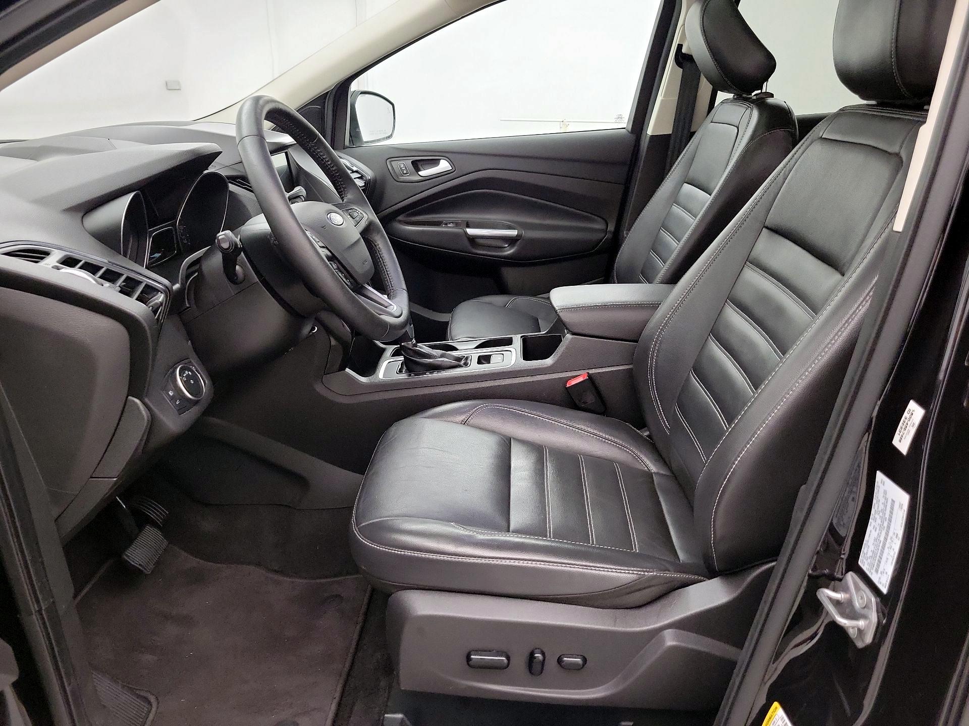 Thumbnail: 2019 Ford Escape - 11