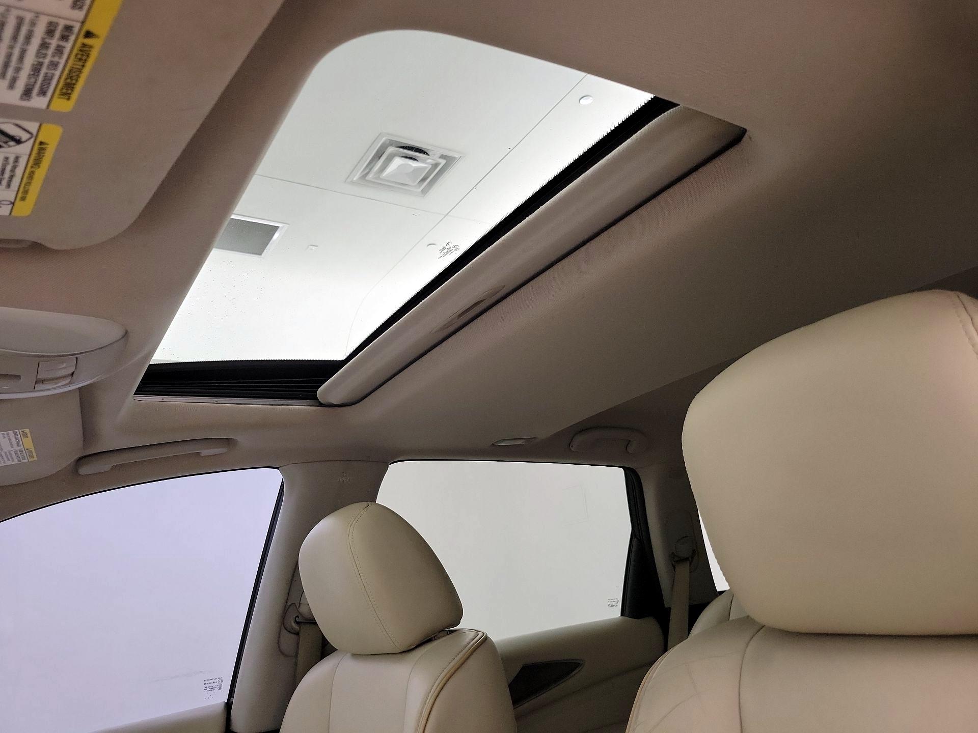 Thumbnail: 2015 INFINITI QX60 - 19