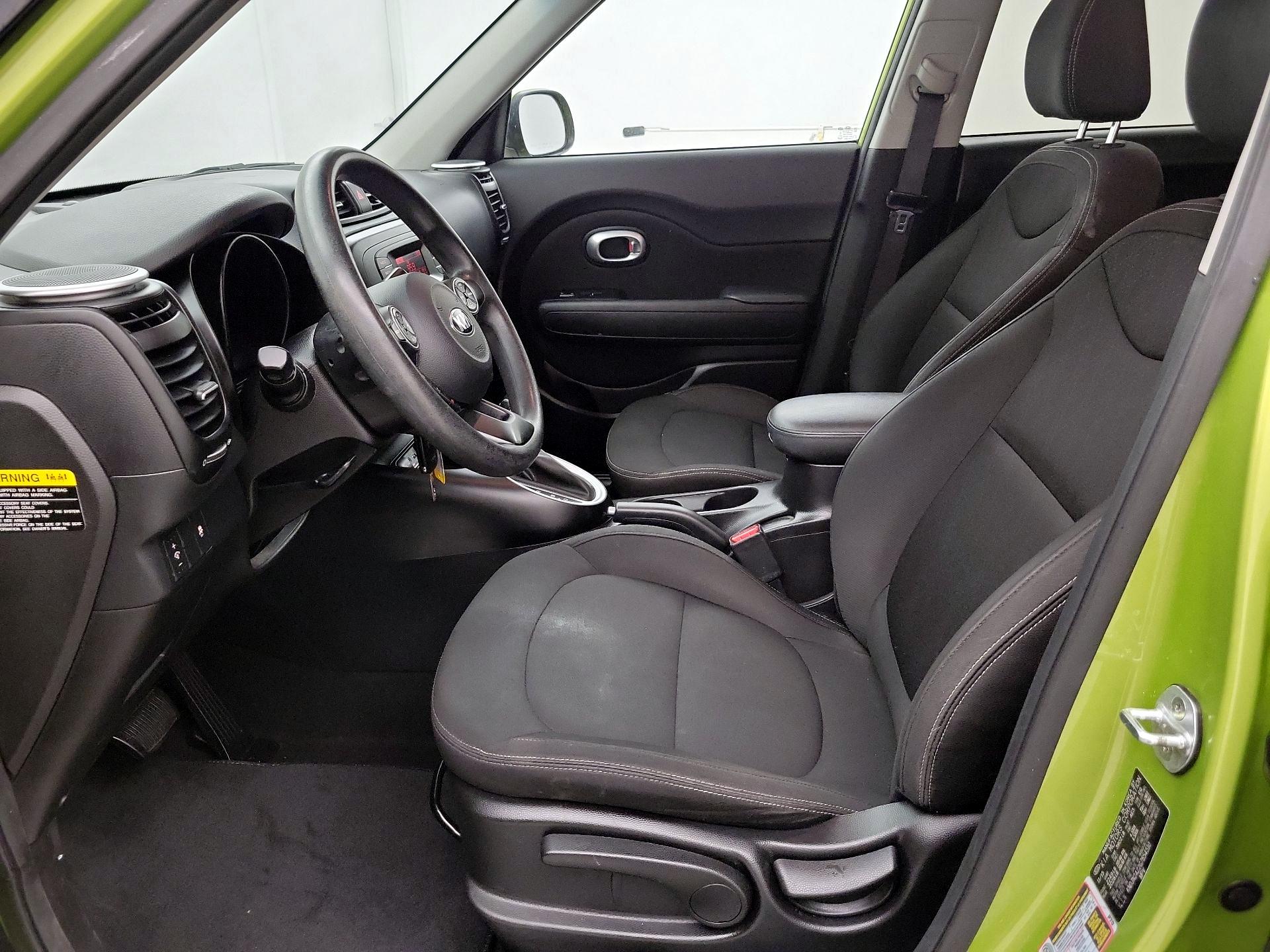Thumbnail: 2016 Kia Soul - 11