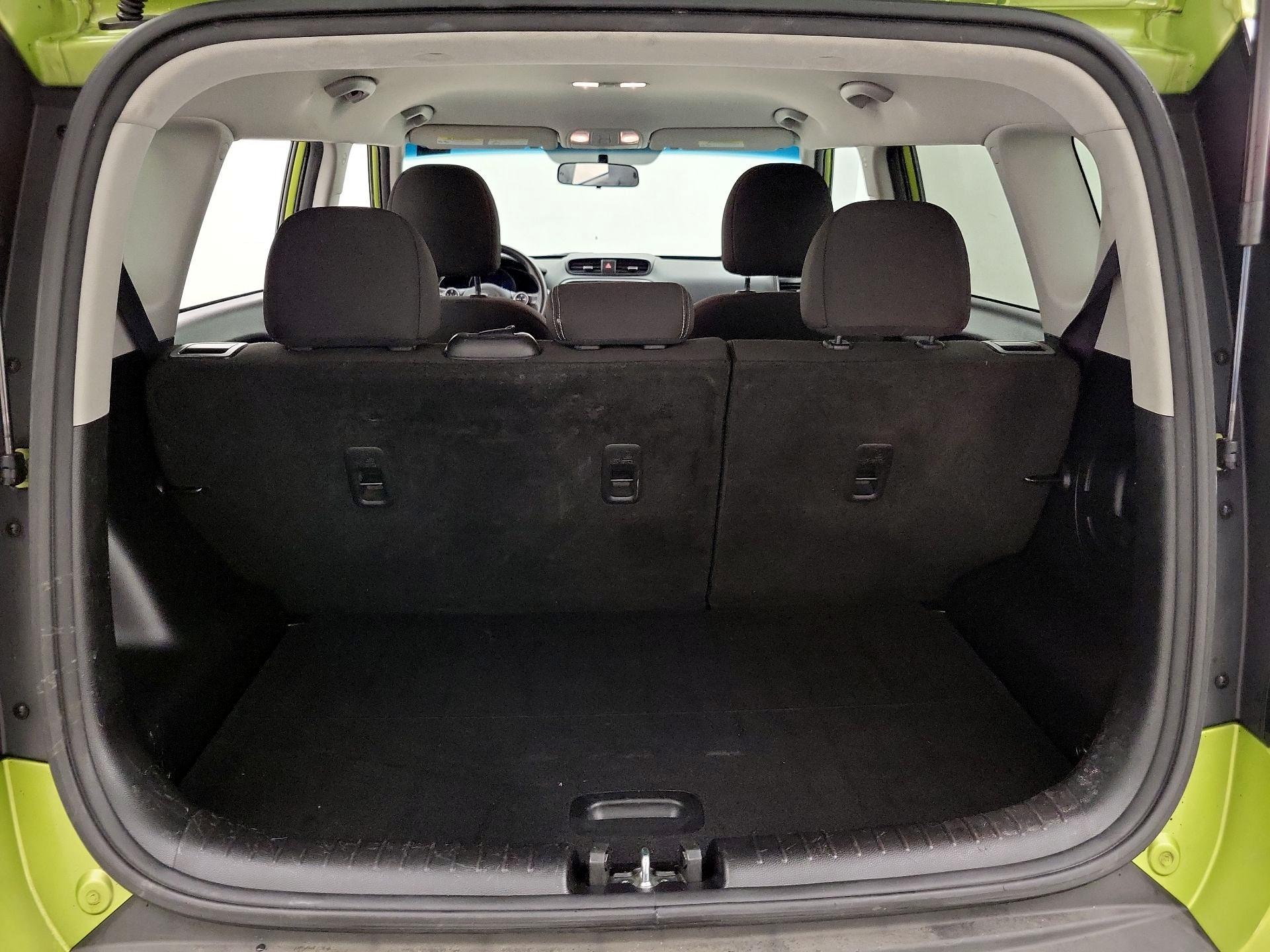 Thumbnail: 2016 Kia Soul - 19