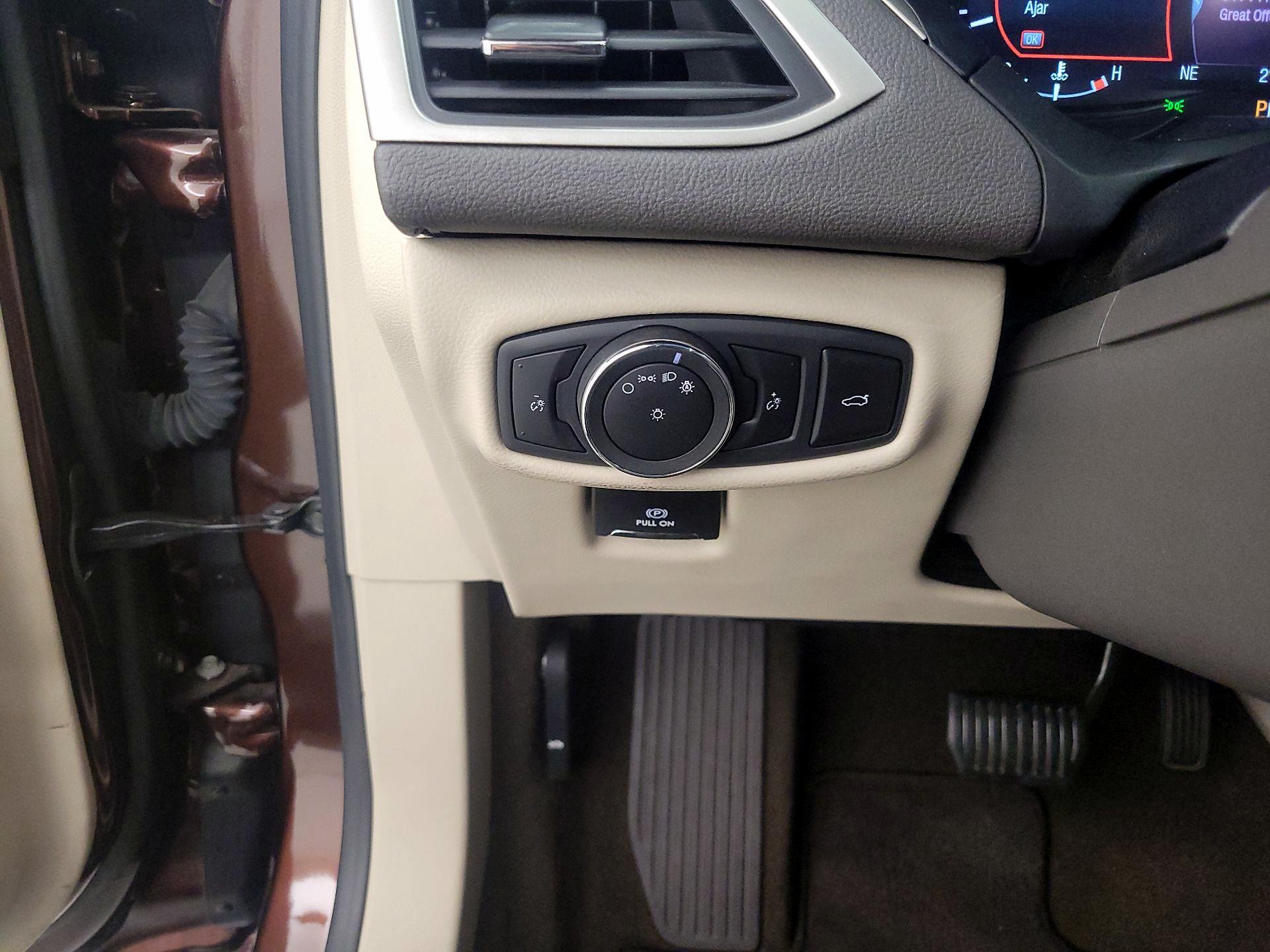 Thumbnail: 2019 Lincoln MKZ - 13