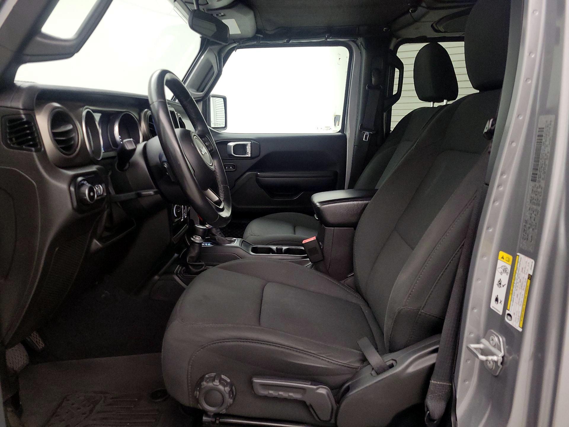 Thumbnail: 2018 Jeep Wrangler - 11