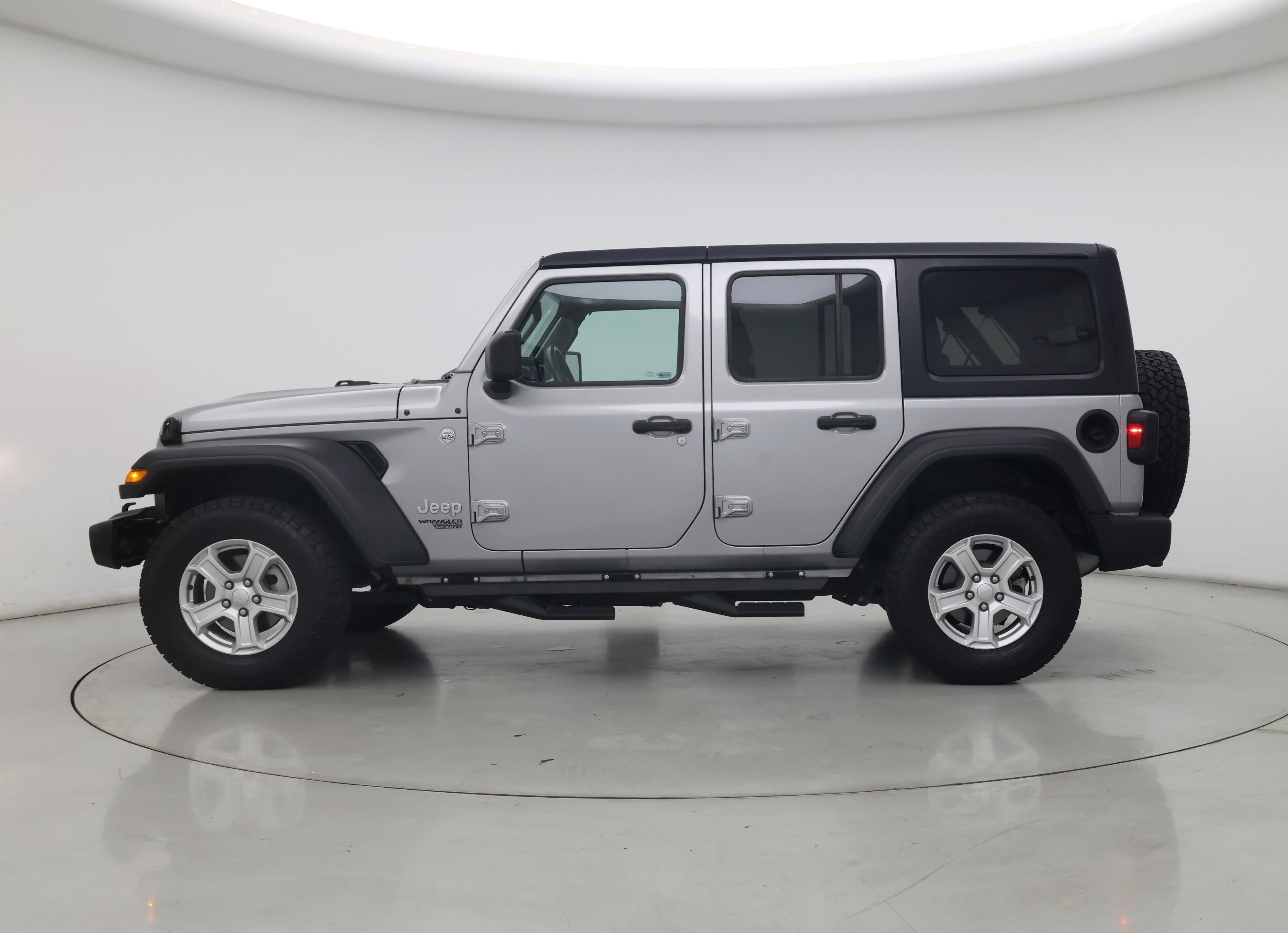 Thumbnail: 2018 Jeep Wrangler - 3