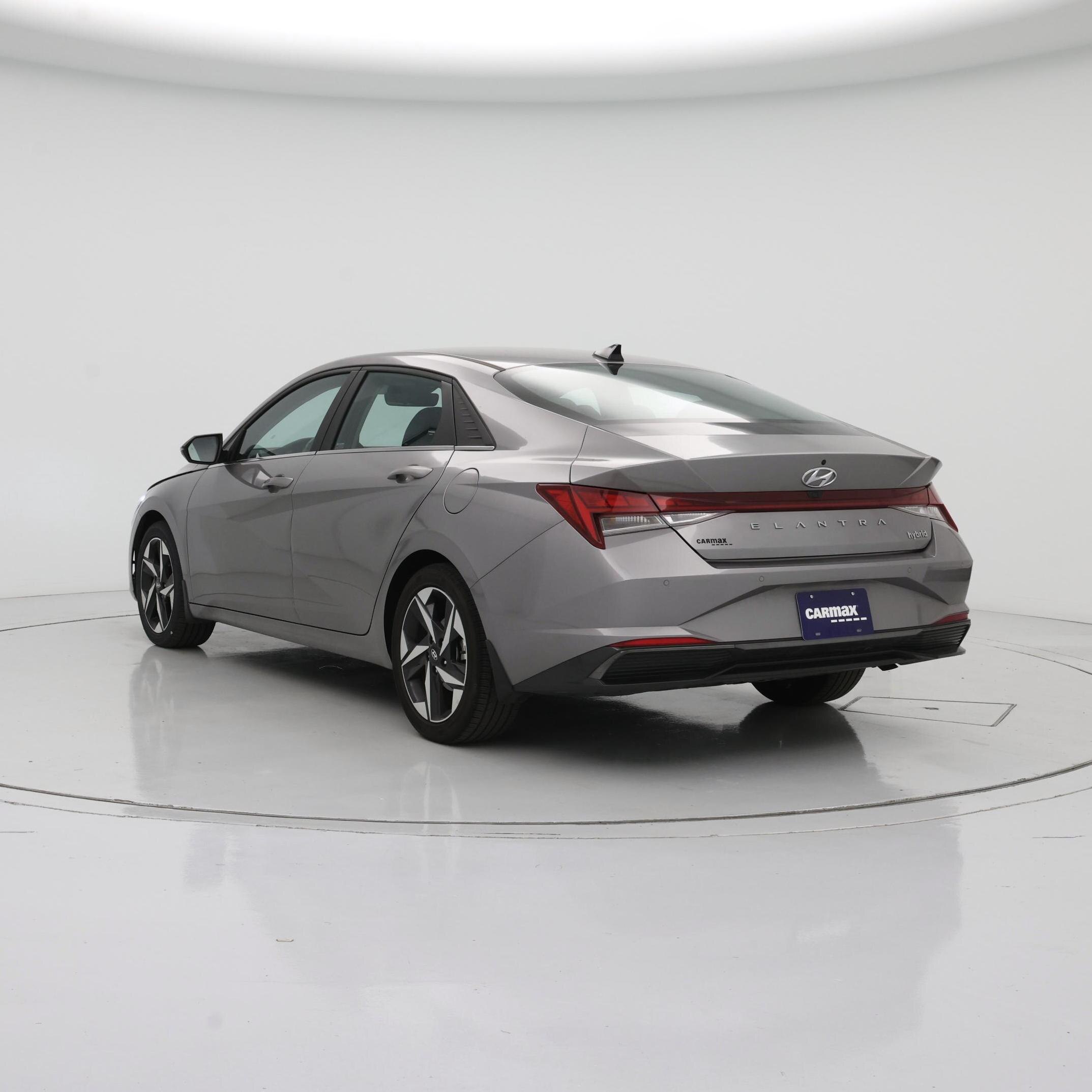 Thumbnail: 2023 Hyundai Elantra - 2