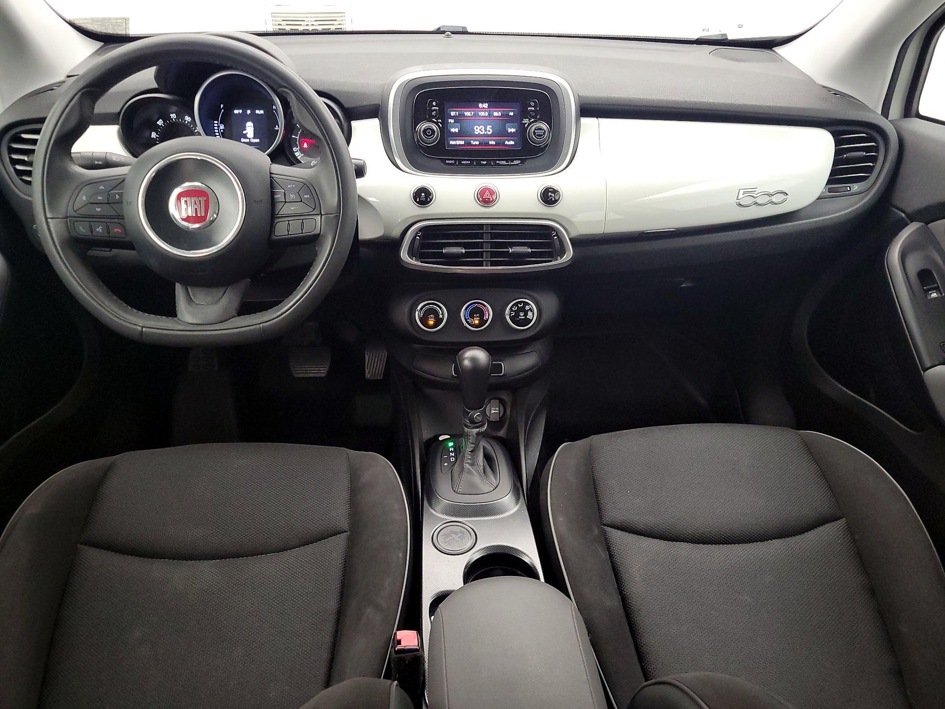 Thumbnail: 2017 Fiat 500X - 9