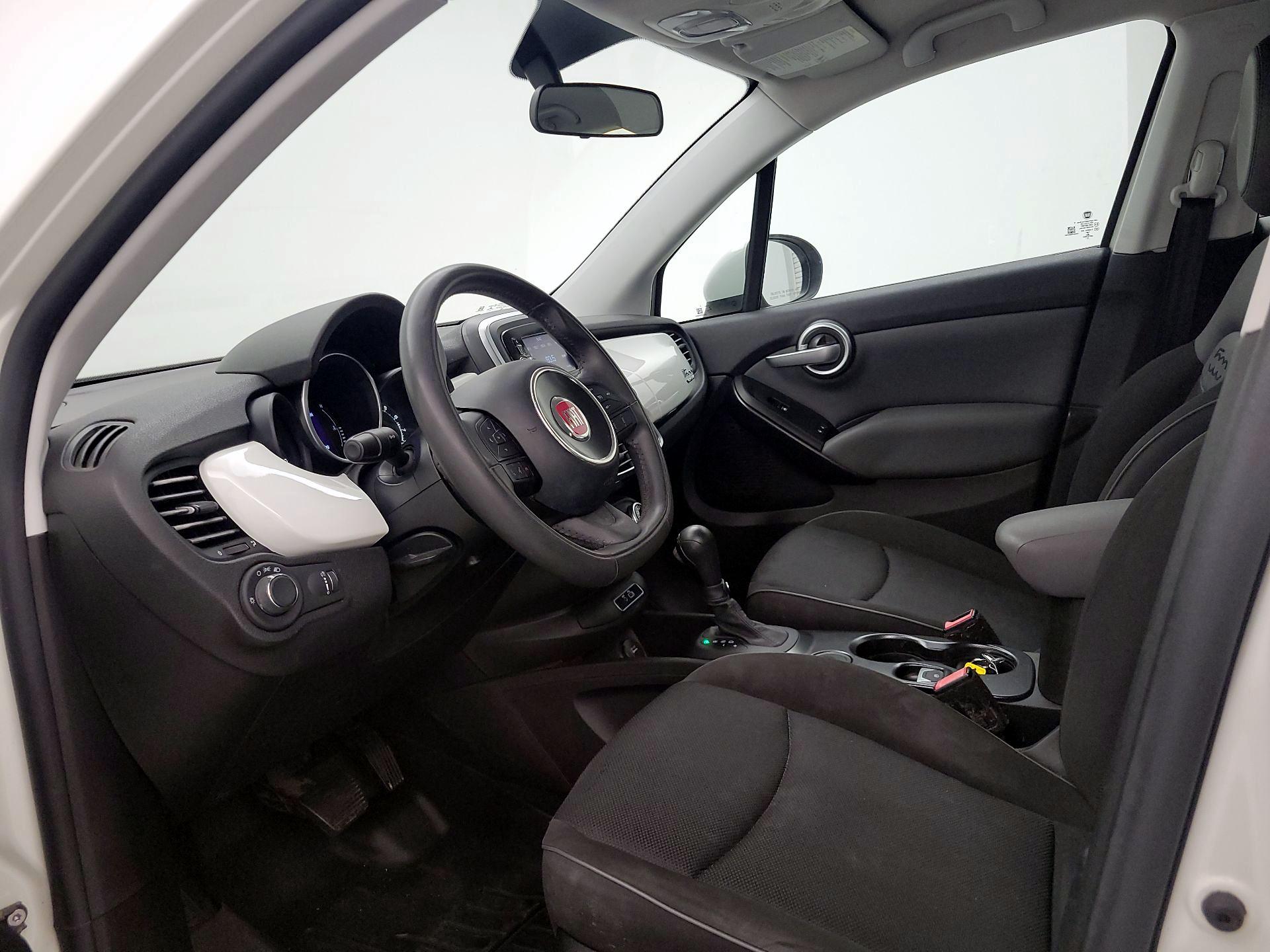 Thumbnail: 2017 Fiat 500X - 11