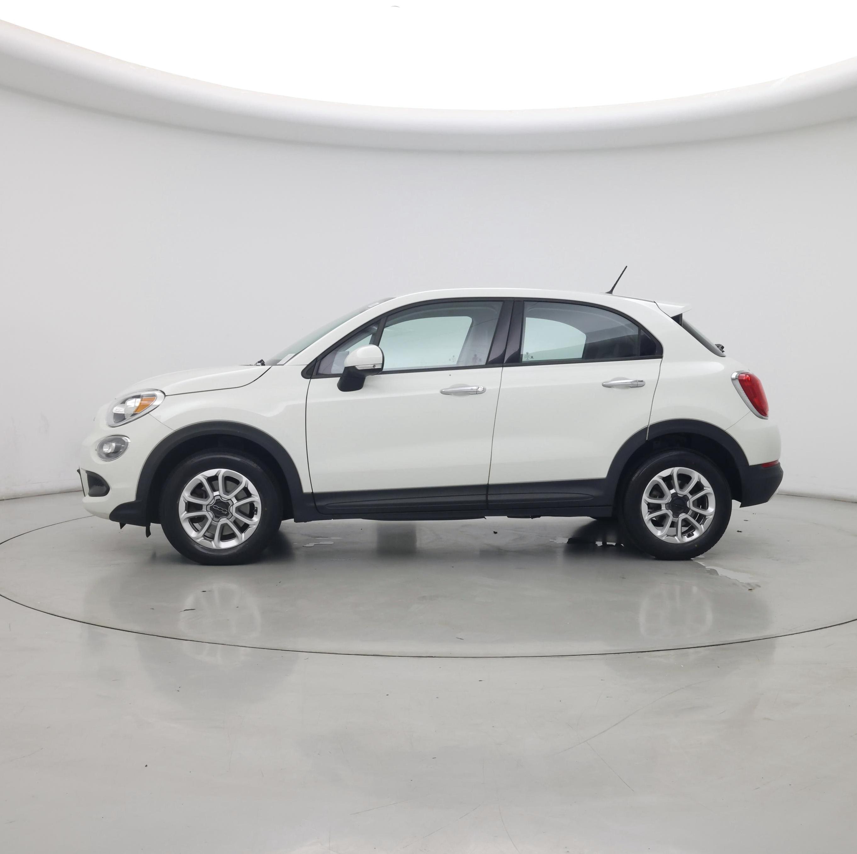 Thumbnail: 2017 Fiat 500X - 3