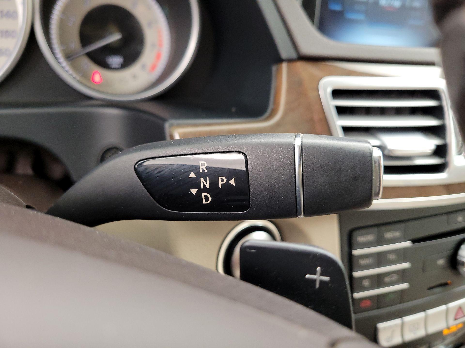 Thumbnail: 2016 Mercedes-Benz E-Class - 18