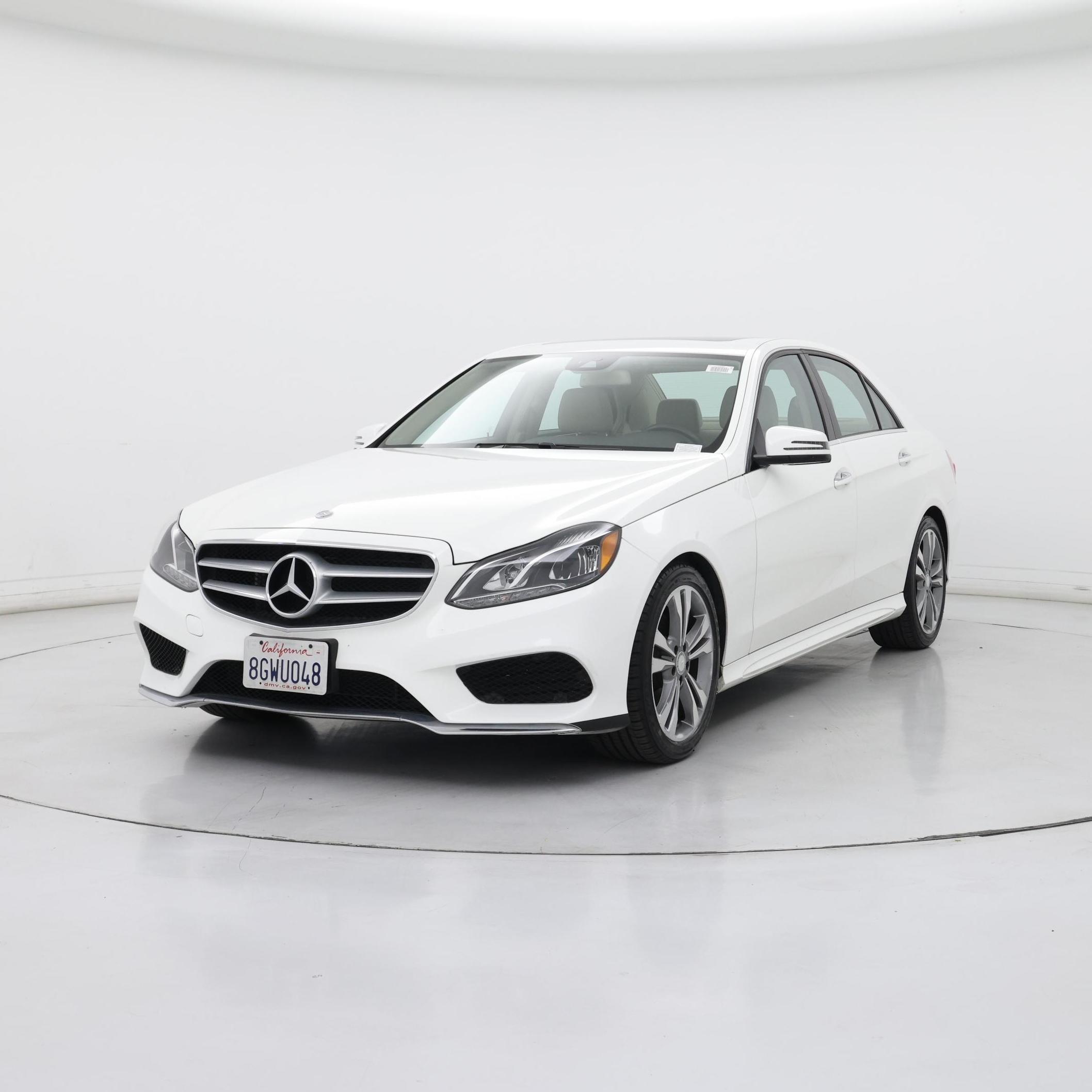 Thumbnail: 2016 Mercedes-Benz E-Class - 4