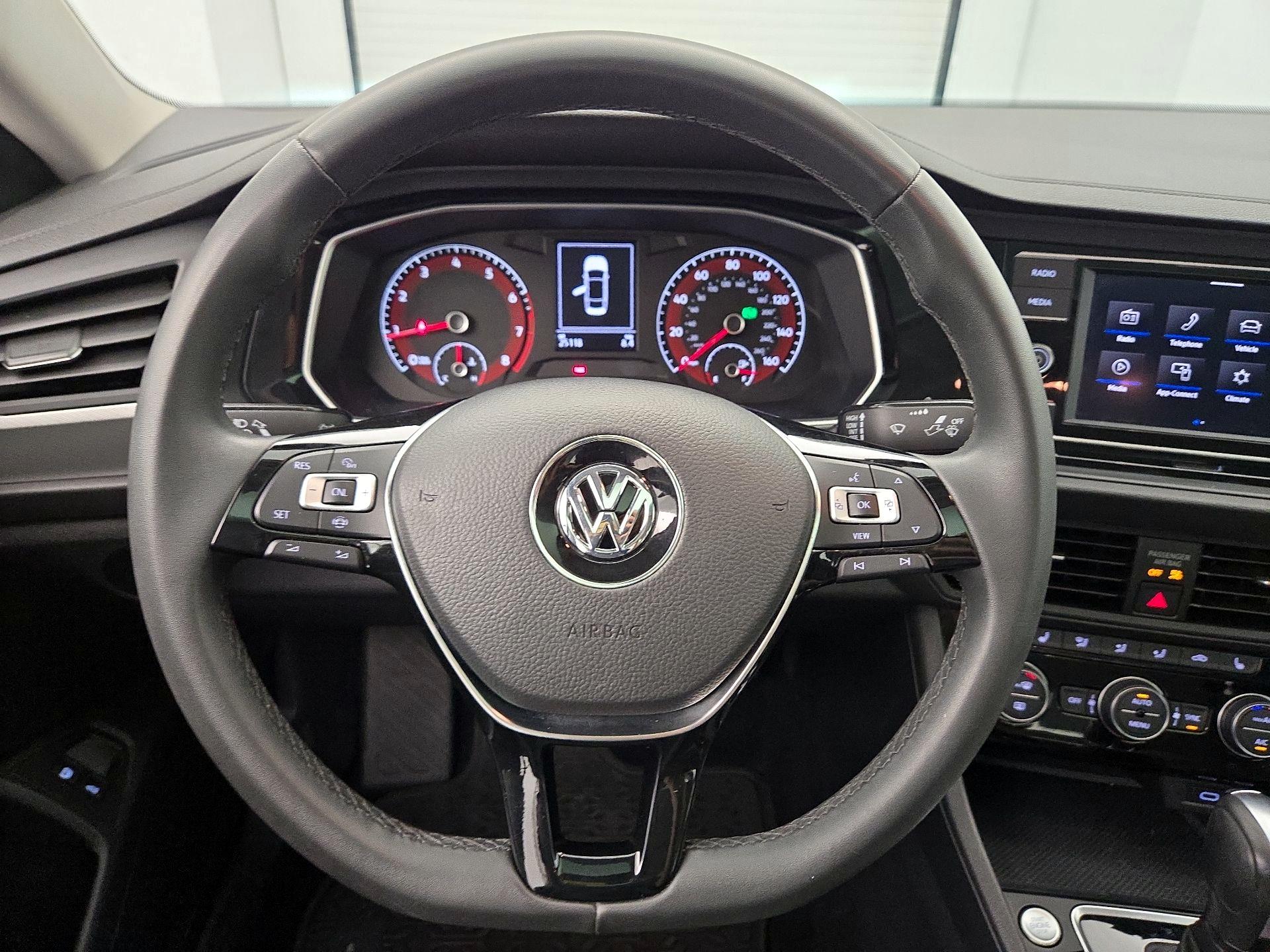 Thumbnail: 2020 Volkswagen Jetta - 10