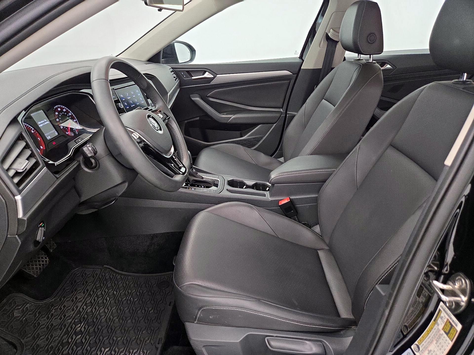 Thumbnail: 2020 Volkswagen Jetta - 11