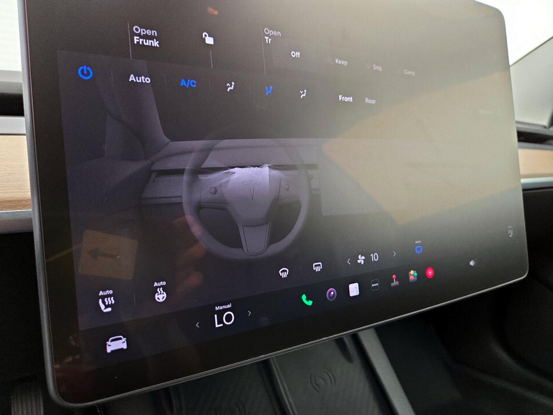 Thumbnail: 2022 Tesla Model 3 - 16