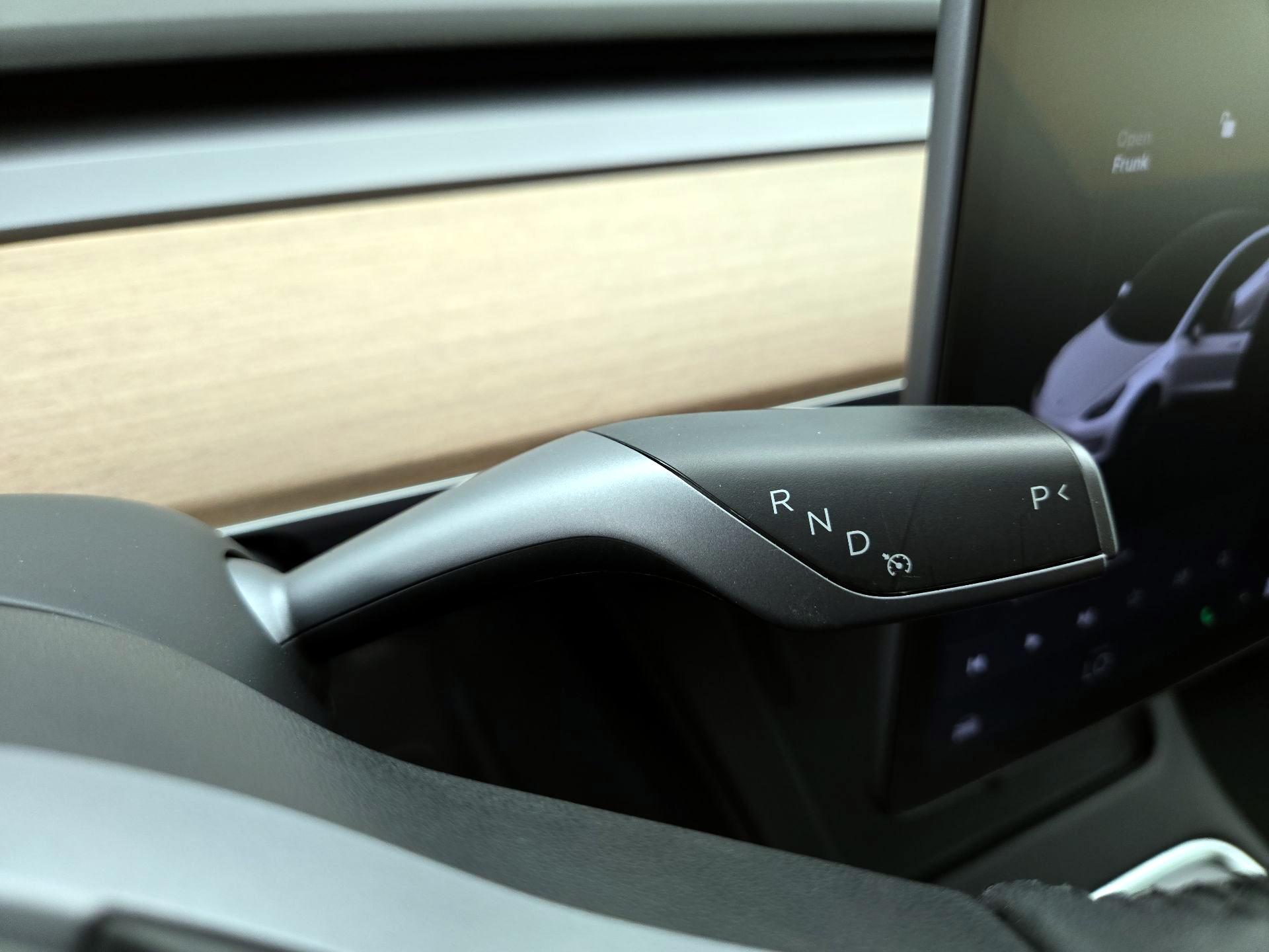Thumbnail: 2022 Tesla Model 3 - 17