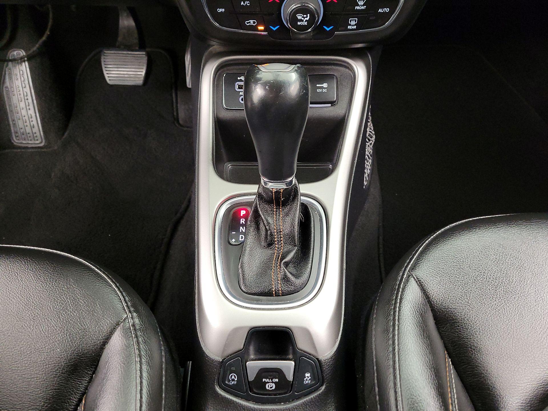 Thumbnail: 2019 Jeep Compass - 18