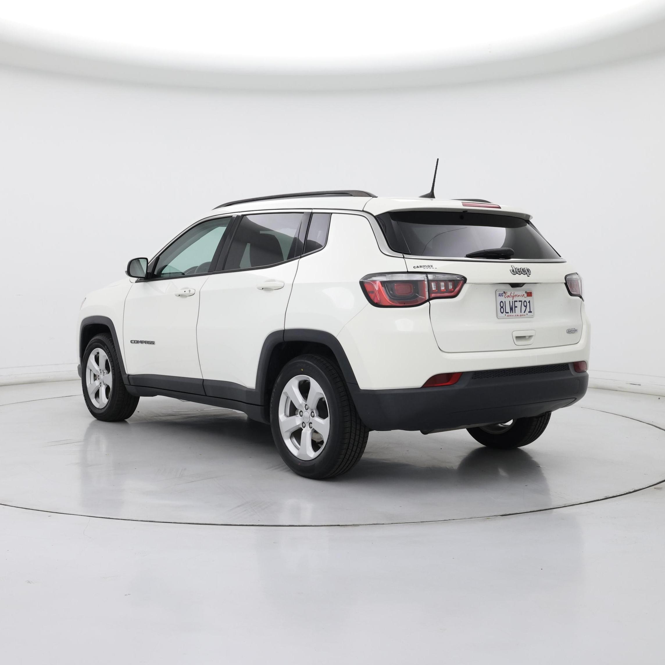 Thumbnail: 2019 Jeep Compass - 2