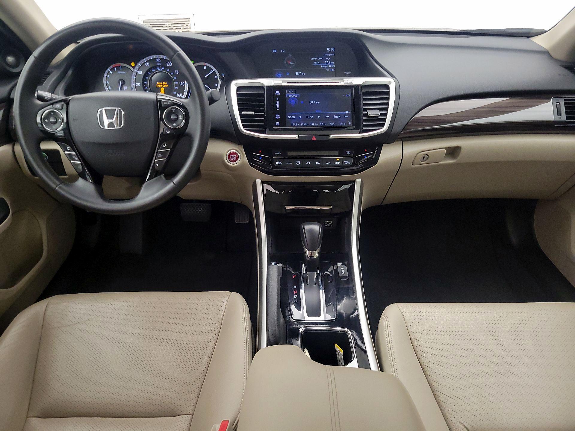 Thumbnail: 2017 Honda Accord - 9