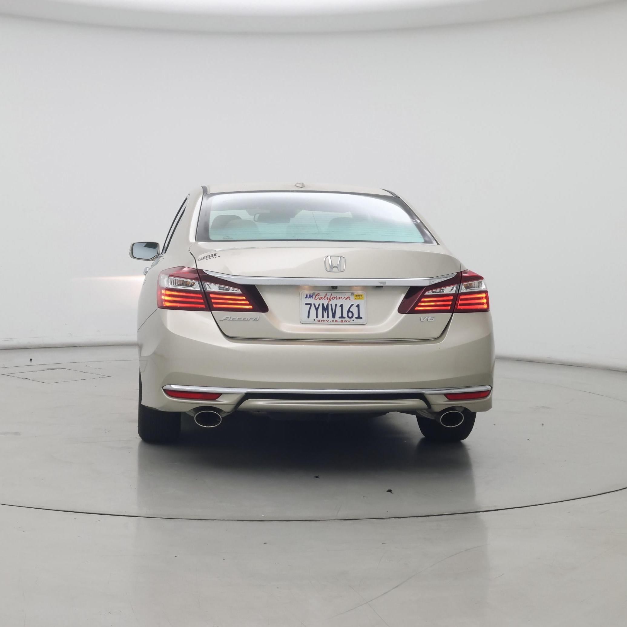 Thumbnail: 2017 Honda Accord - 6