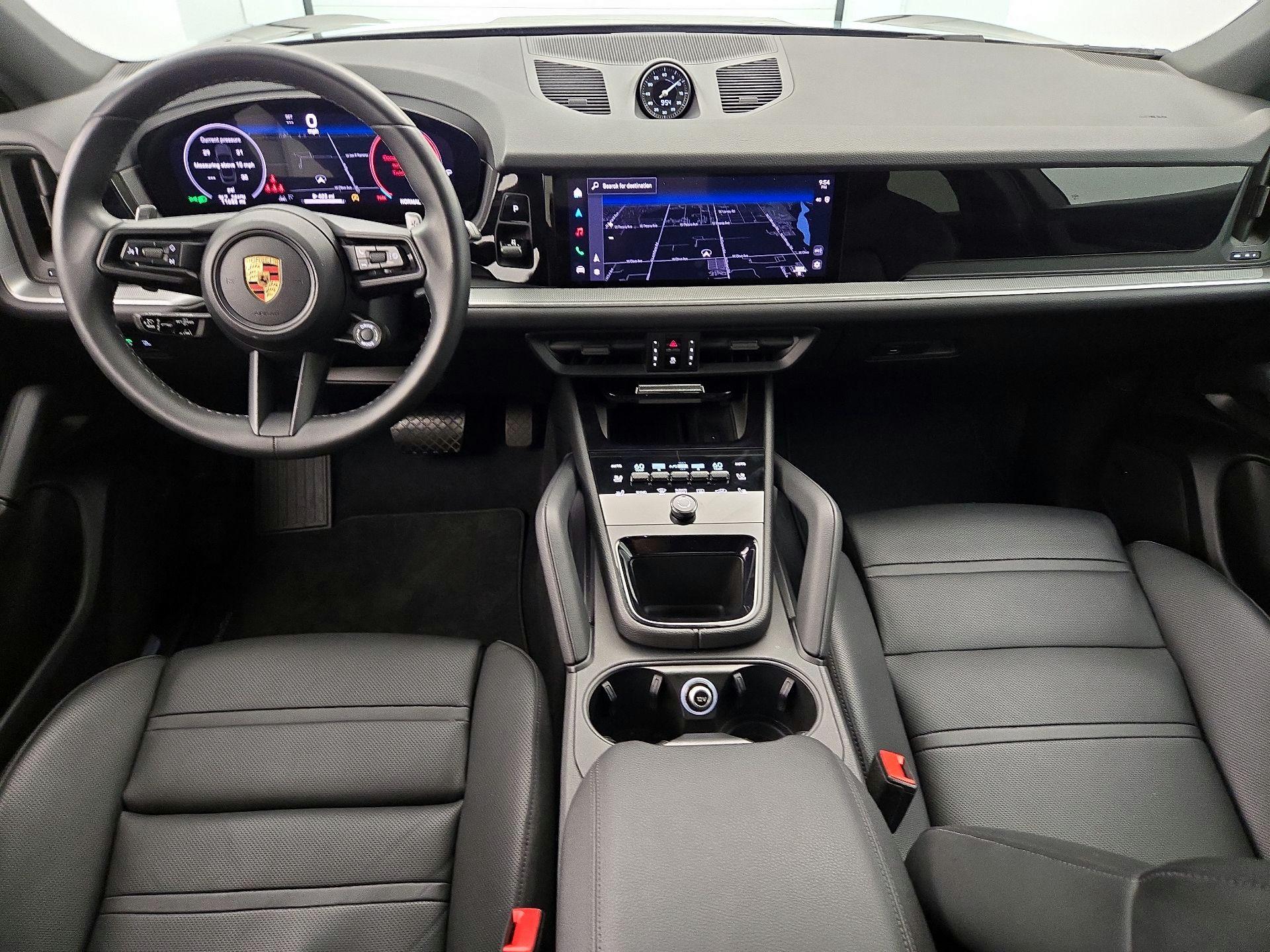 Thumbnail: 2024 Porsche Cayenne - 9