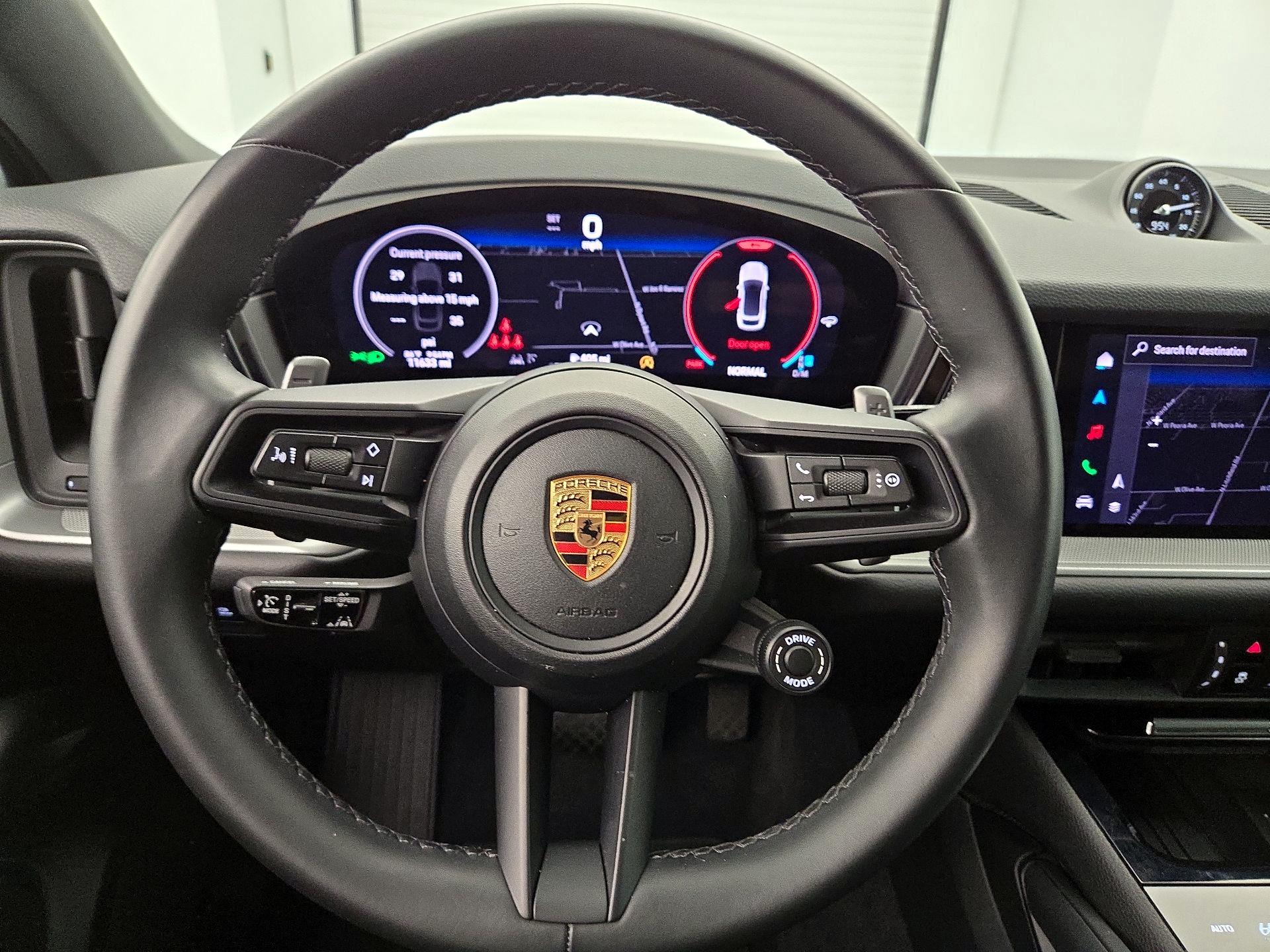 Thumbnail: 2024 Porsche Cayenne - 10
