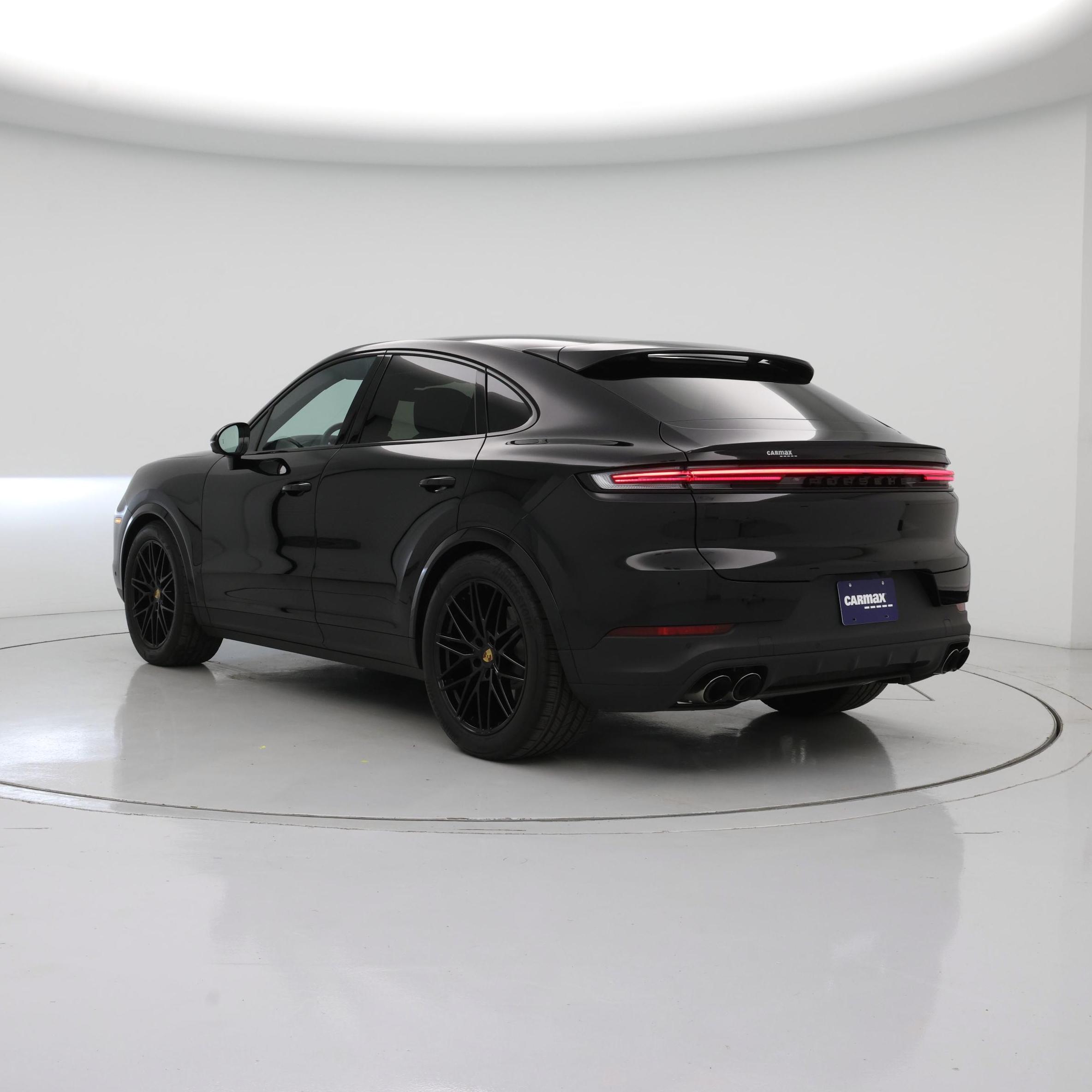 Thumbnail: 2024 Porsche Cayenne - 2