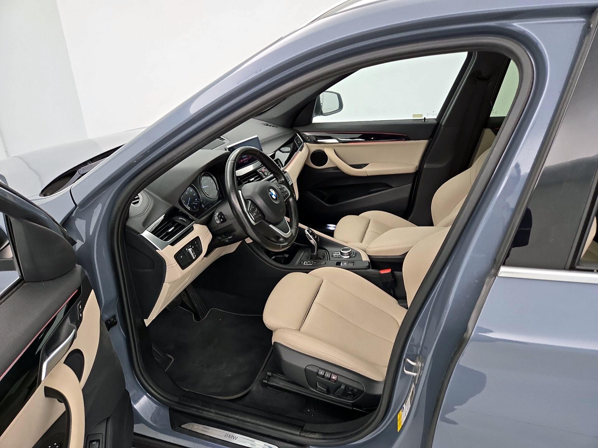 Thumbnail: 2020 BMW X1 - 11