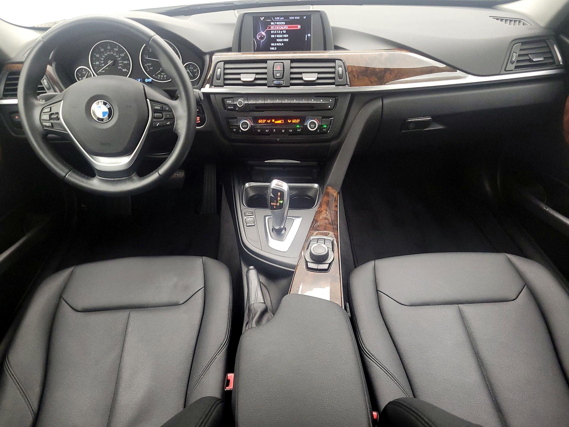 Thumbnail: 2015 BMW 3 Series - 9