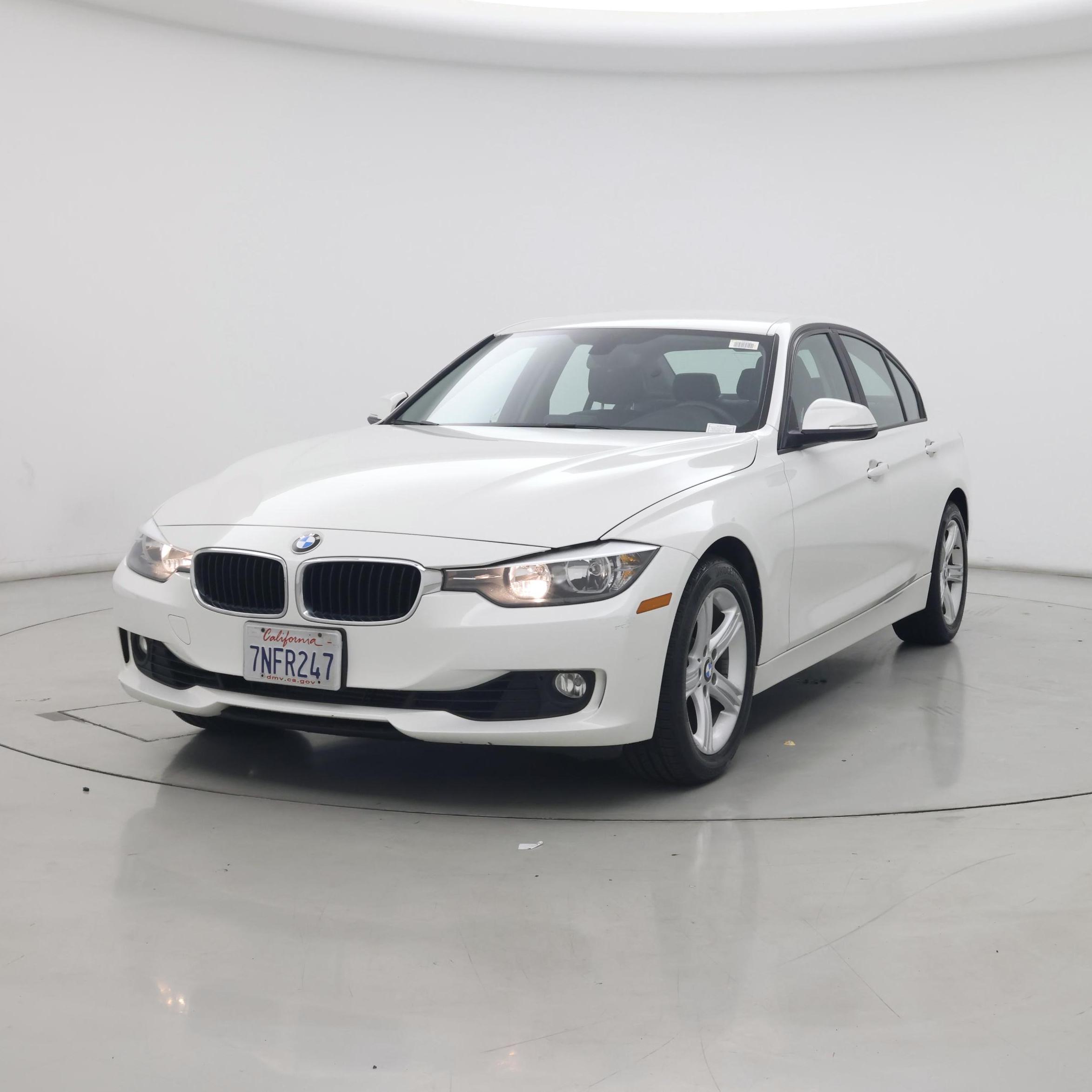Thumbnail: 2015 BMW 3 Series - 4