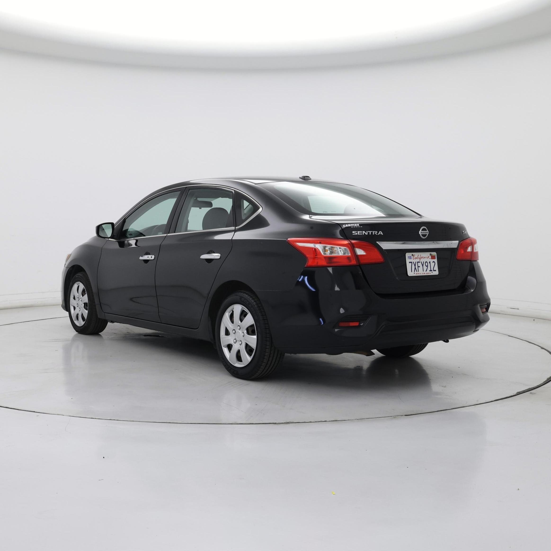 Thumbnail: 2017 Nissan Sentra - 2