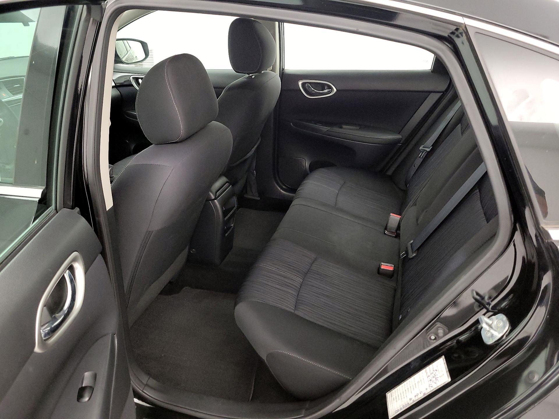 Thumbnail: 2017 Nissan Sentra - 19