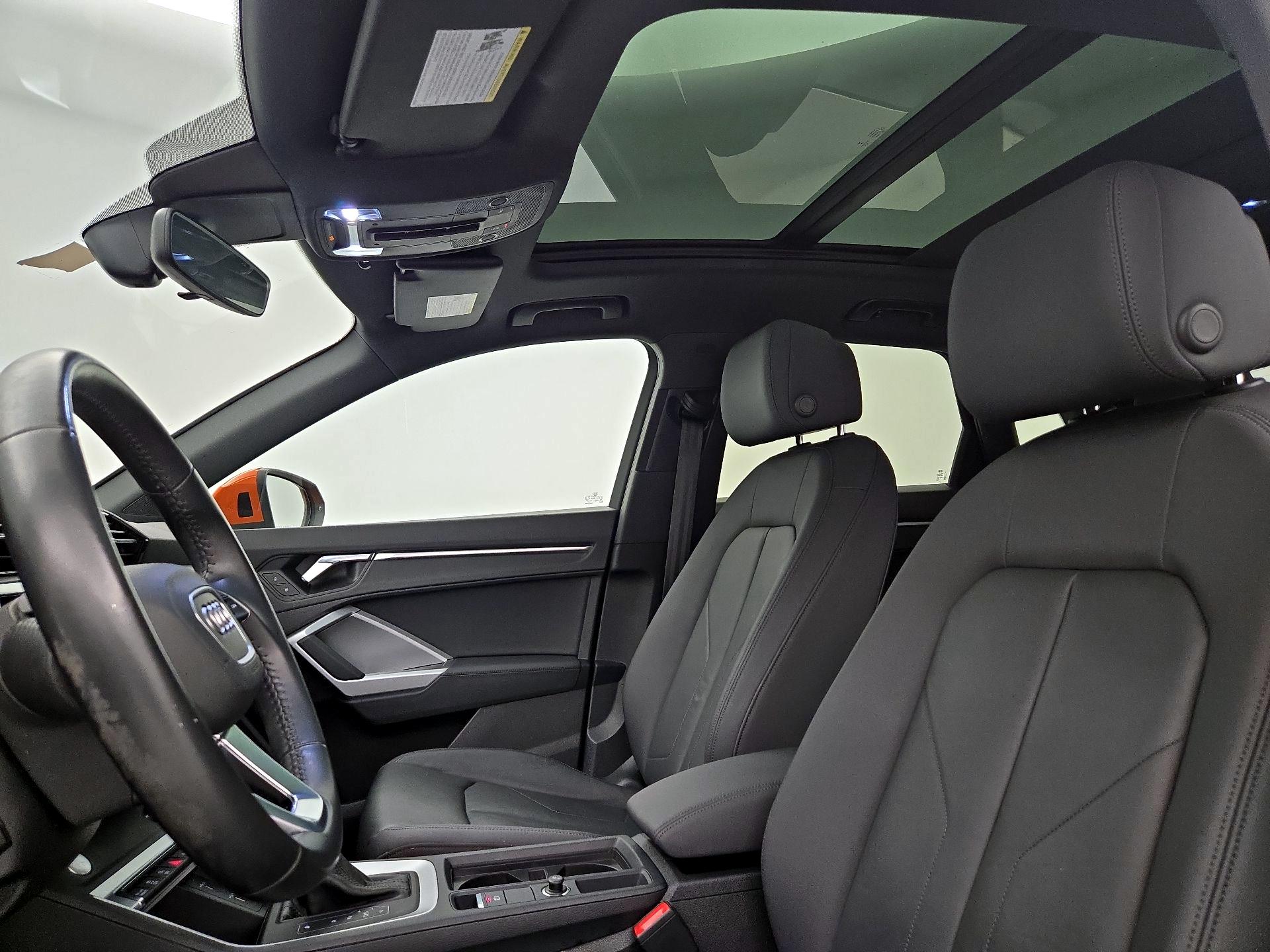 Thumbnail: 2020 Audi Q3 - 19