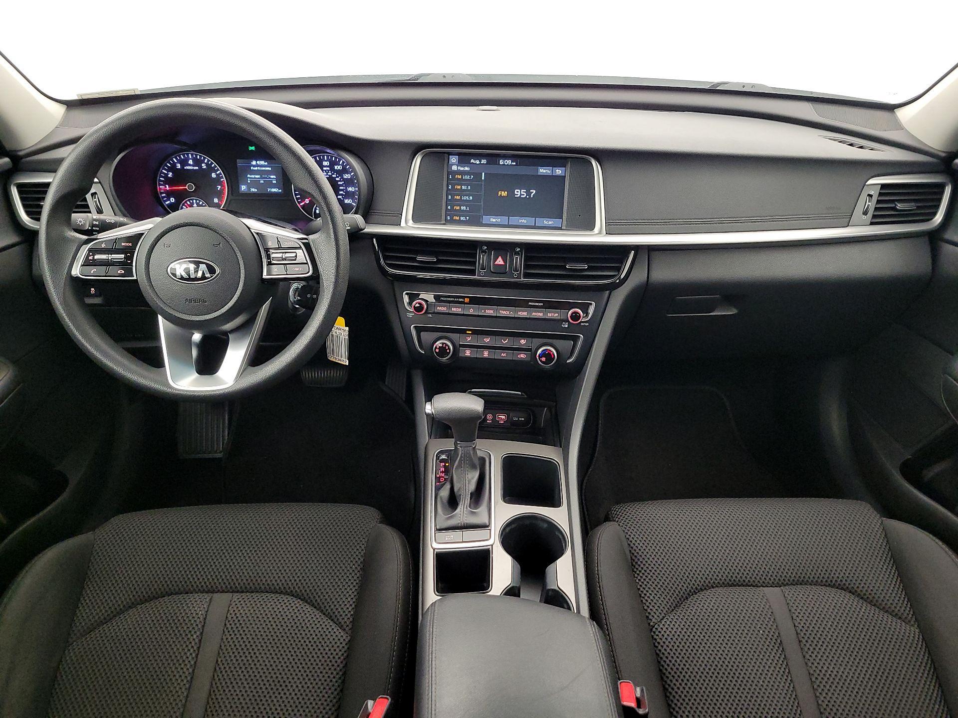 Thumbnail: 2020 Kia Optima - 9
