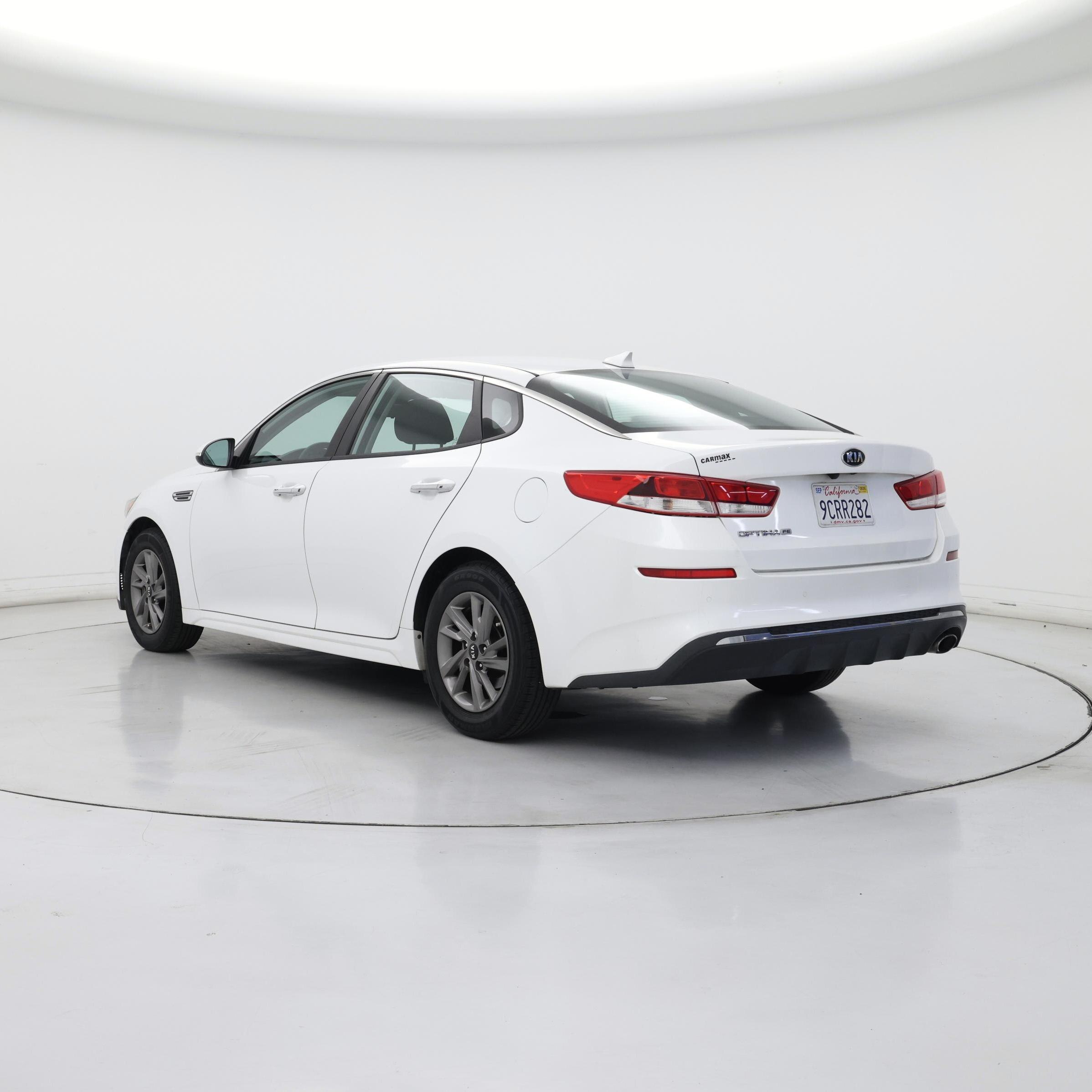 Thumbnail: 2020 Kia Optima - 2