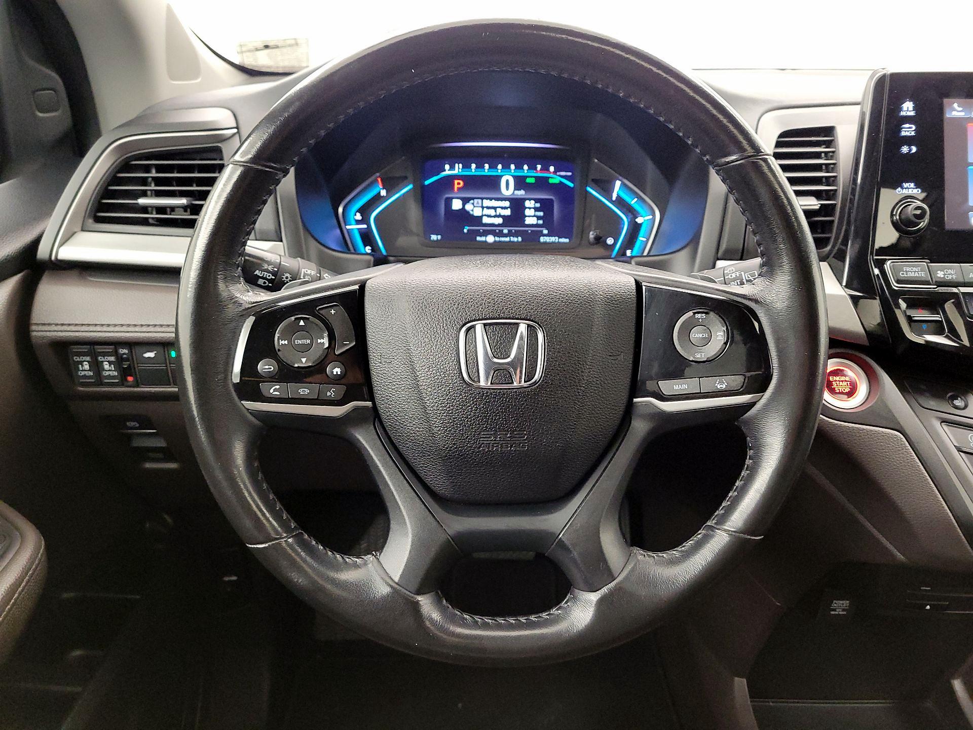 Thumbnail: 2018 Honda Odyssey - 10