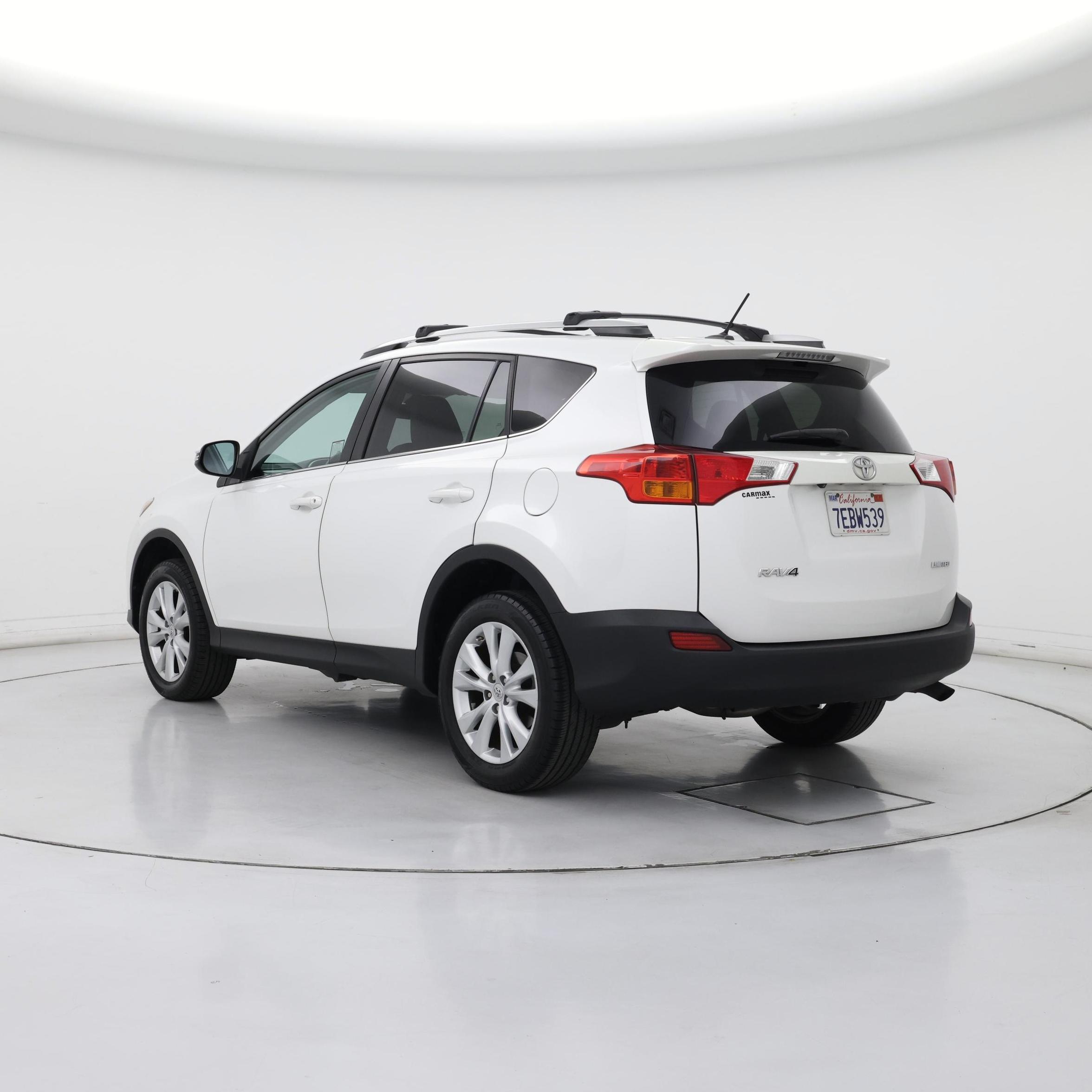 Thumbnail: 2014 Toyota RAV4 - 2