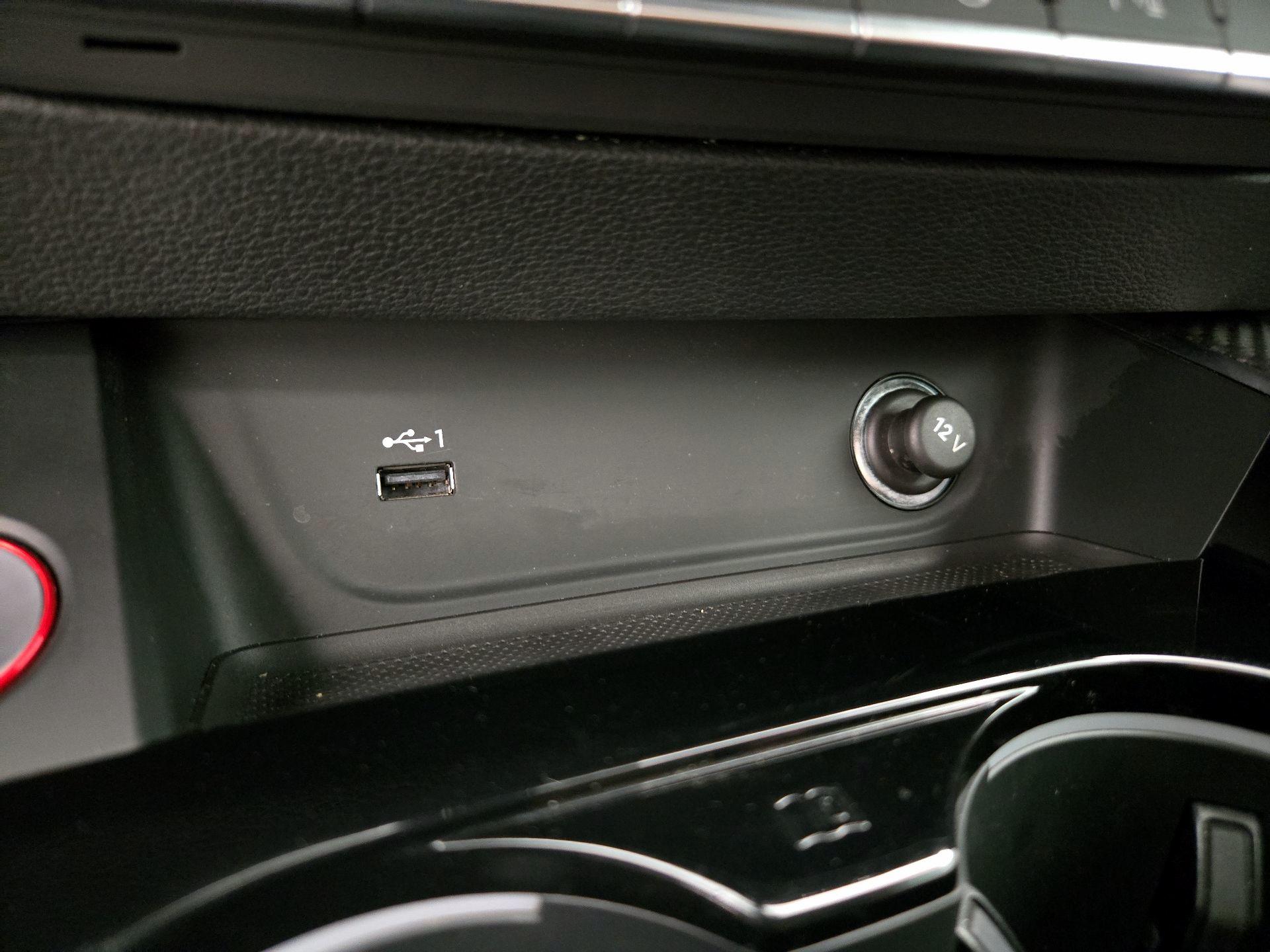 Thumbnail: 2022 Audi RS 5 - 19