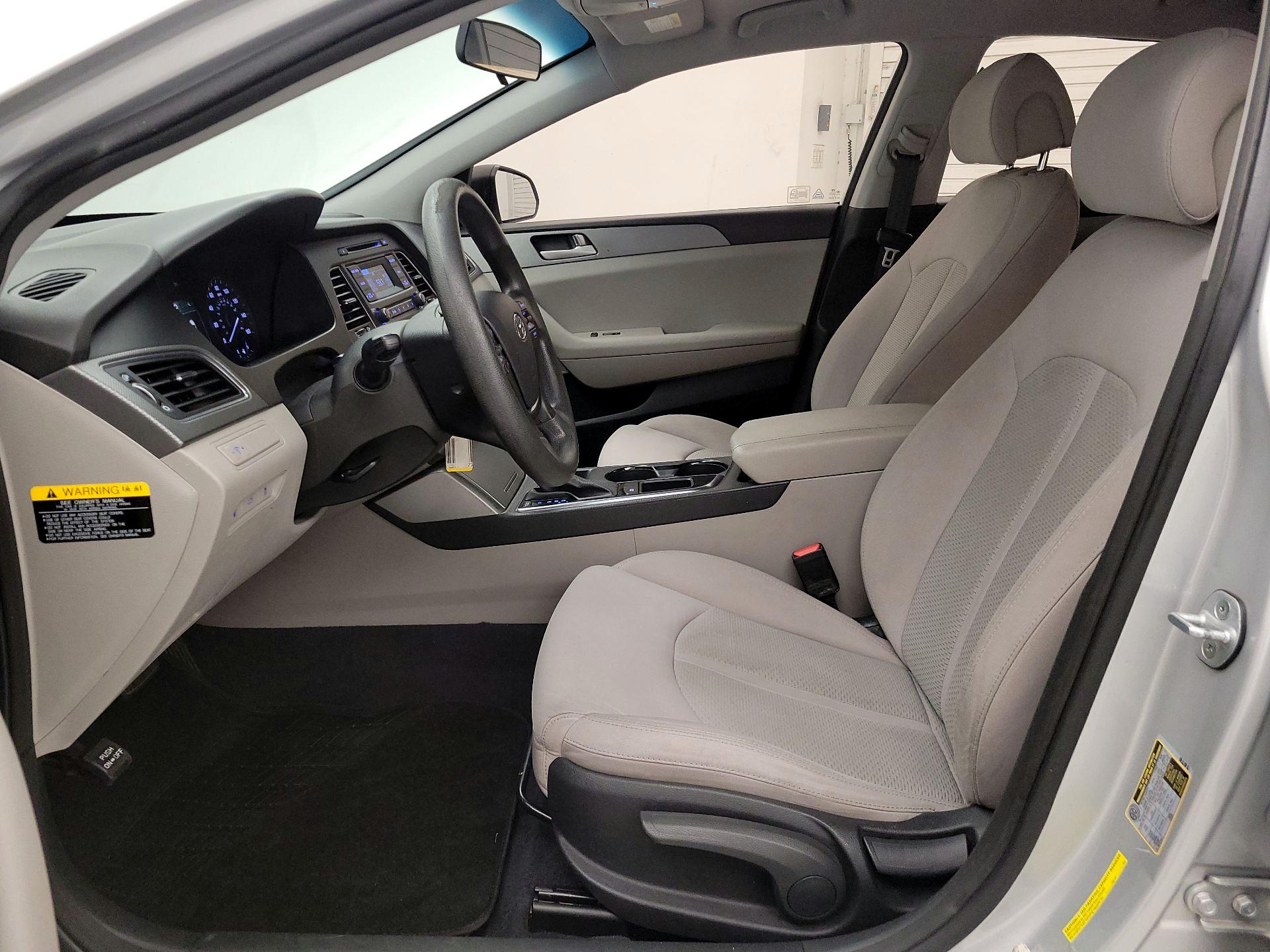 Thumbnail: 2015 Hyundai Sonata - 11