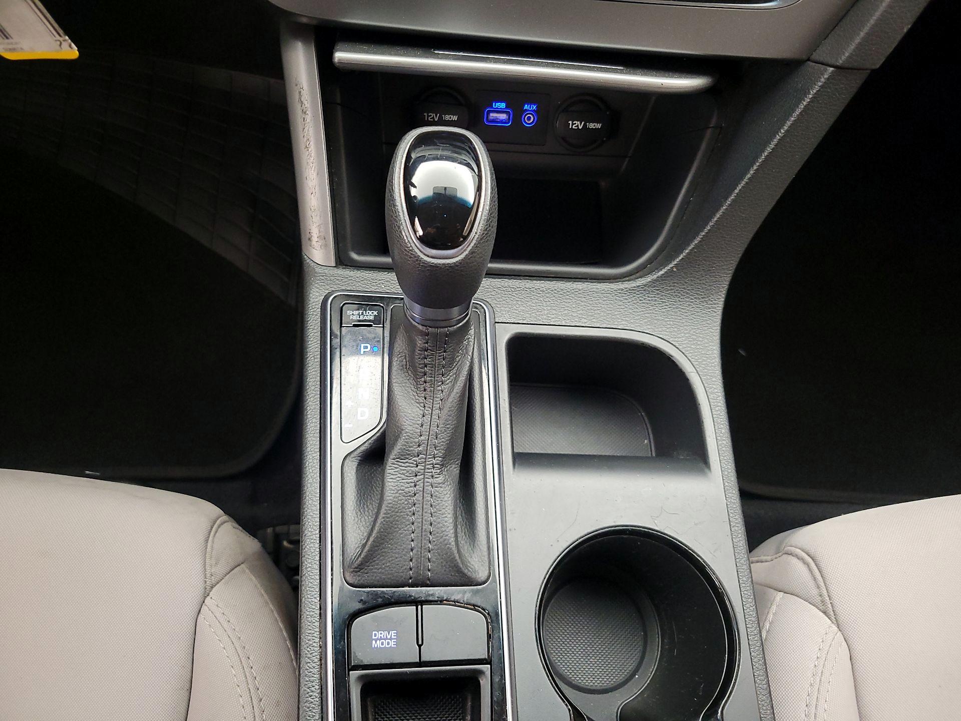 Thumbnail: 2015 Hyundai Sonata - 16