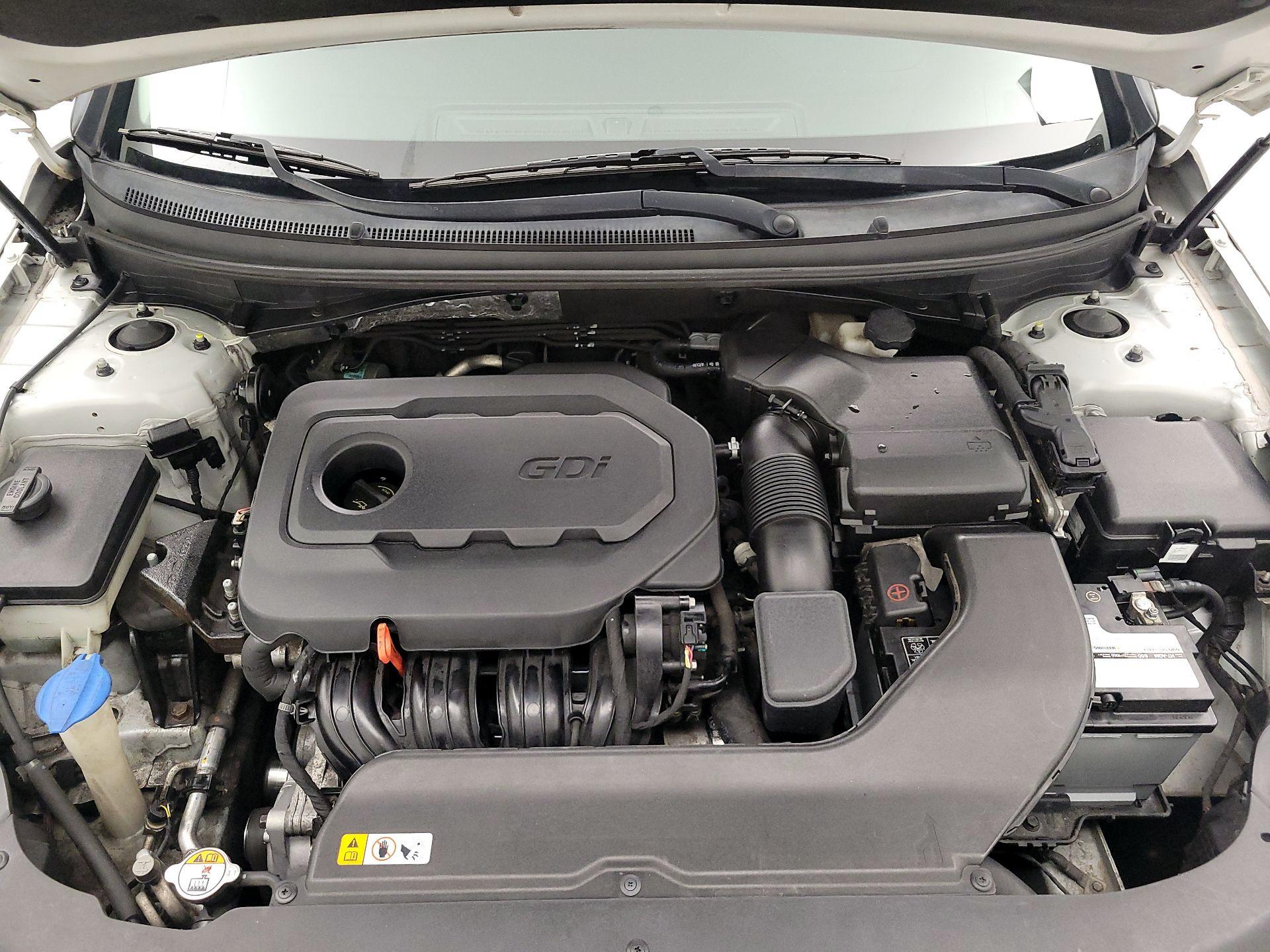 Thumbnail: 2015 Hyundai Sonata - 20