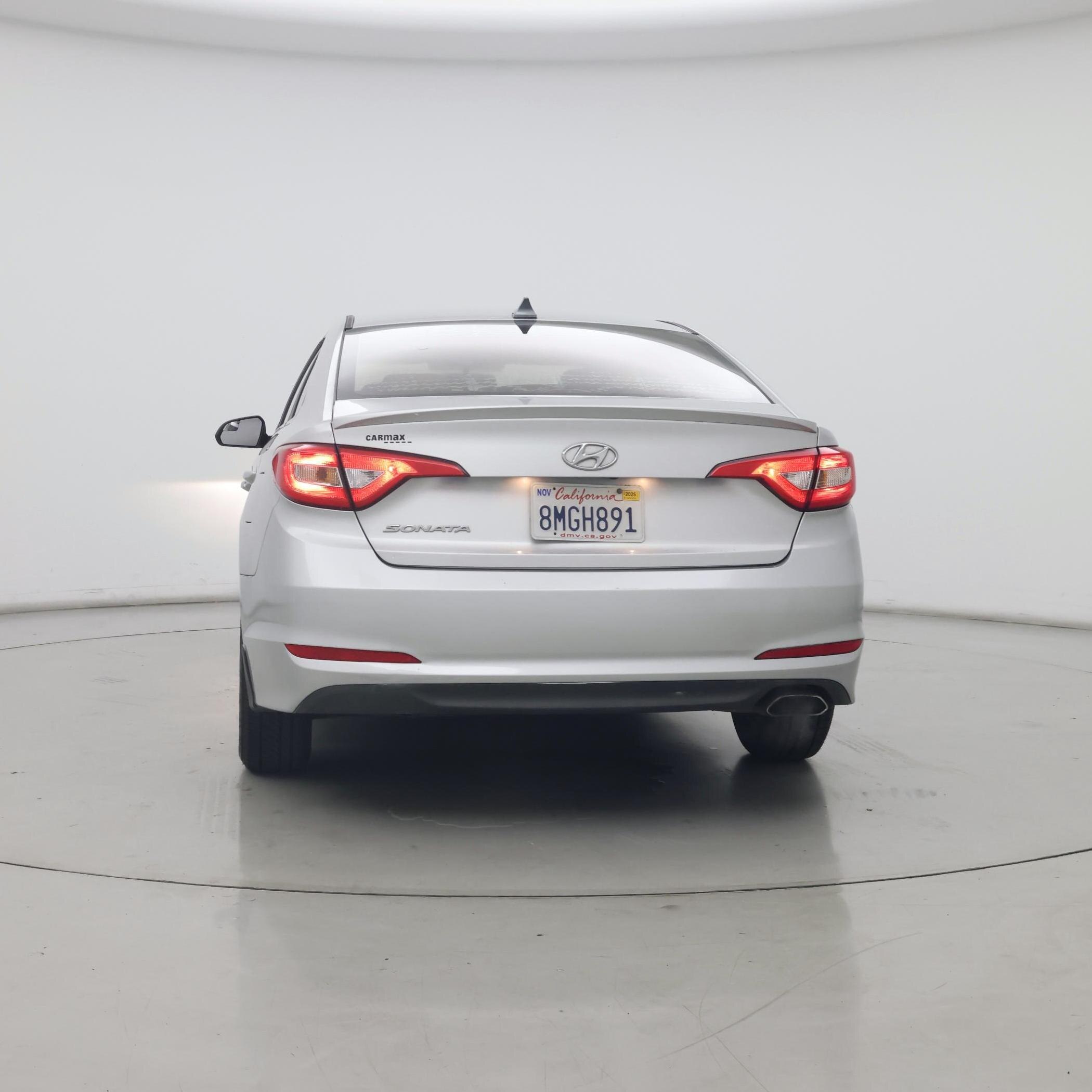 Thumbnail: 2015 Hyundai Sonata - 6