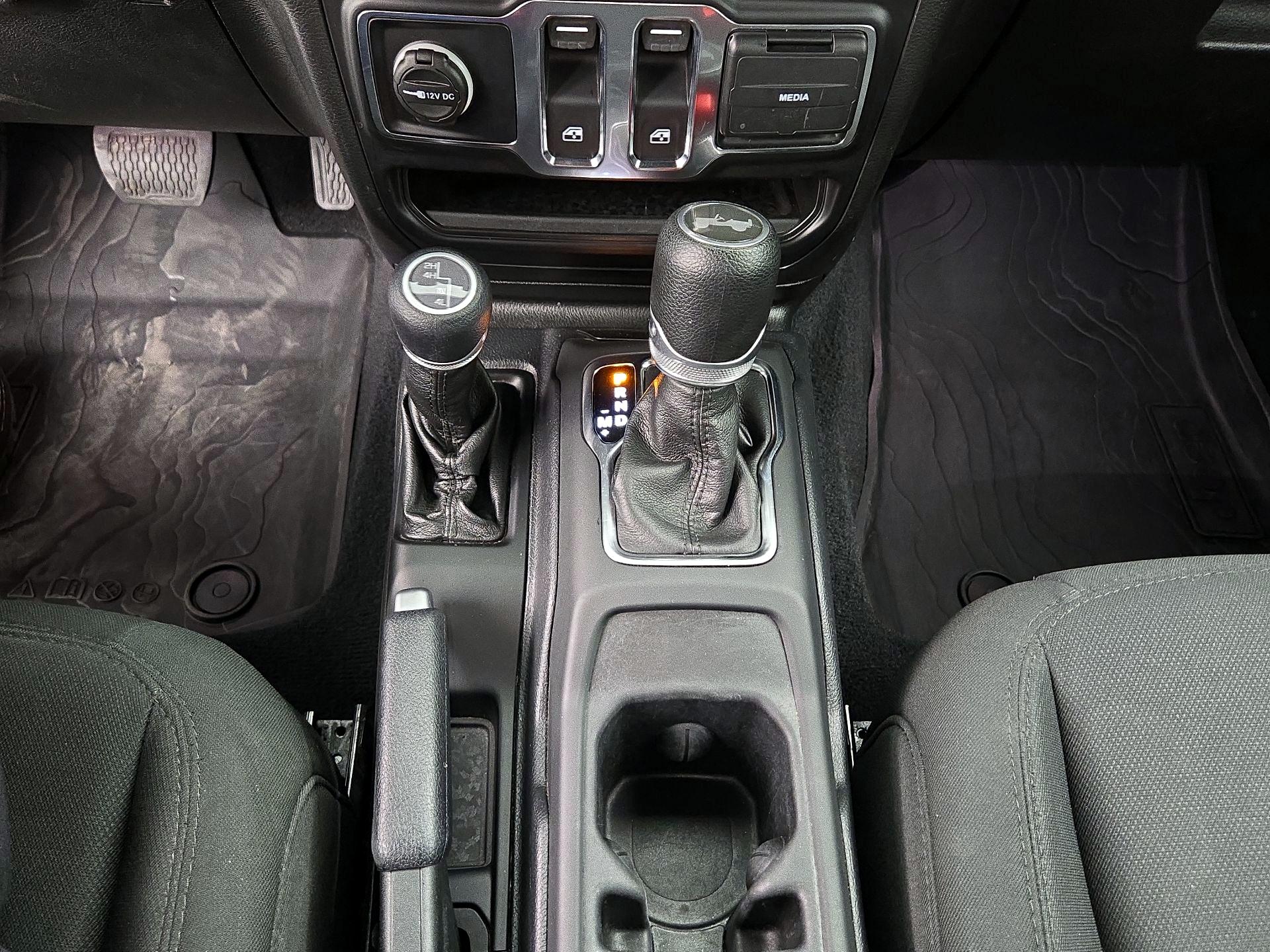 Thumbnail: 2021 Jeep Wrangler - 17