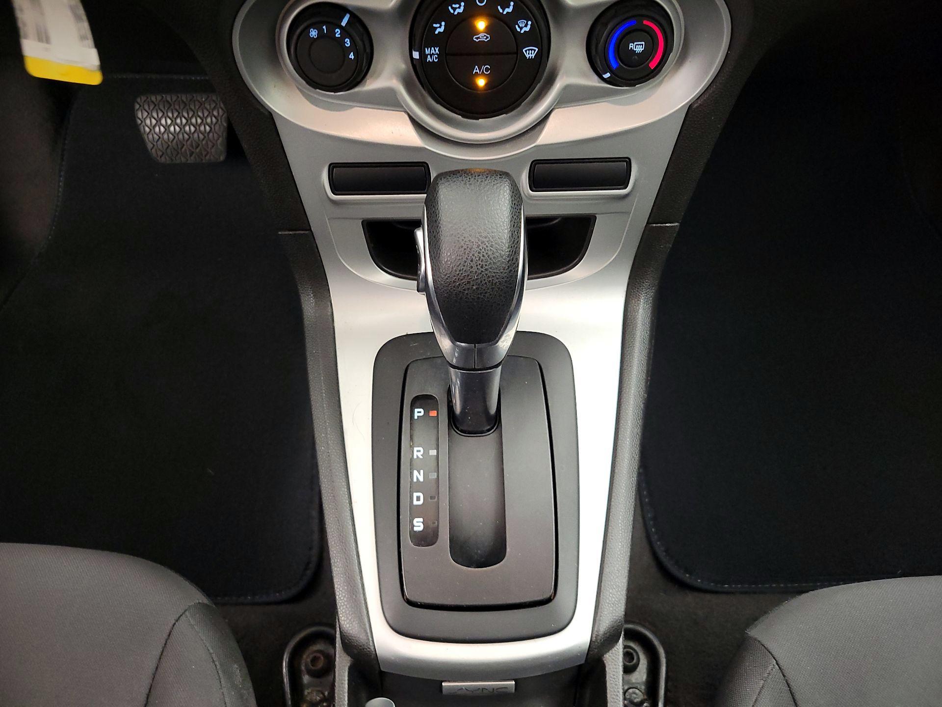 Thumbnail: 2019 Ford Fiesta - 17
