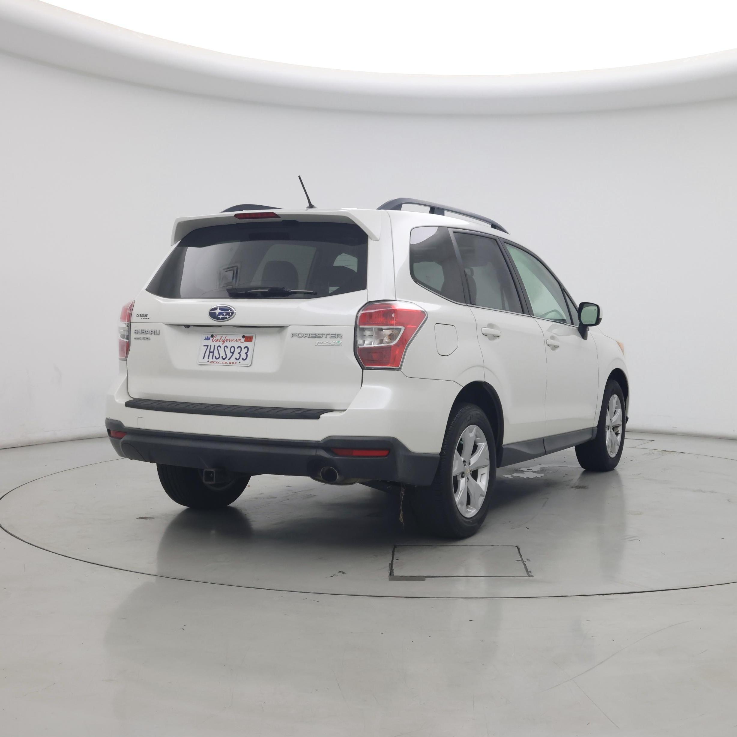 Thumbnail: 2015 Subaru Forester - 8