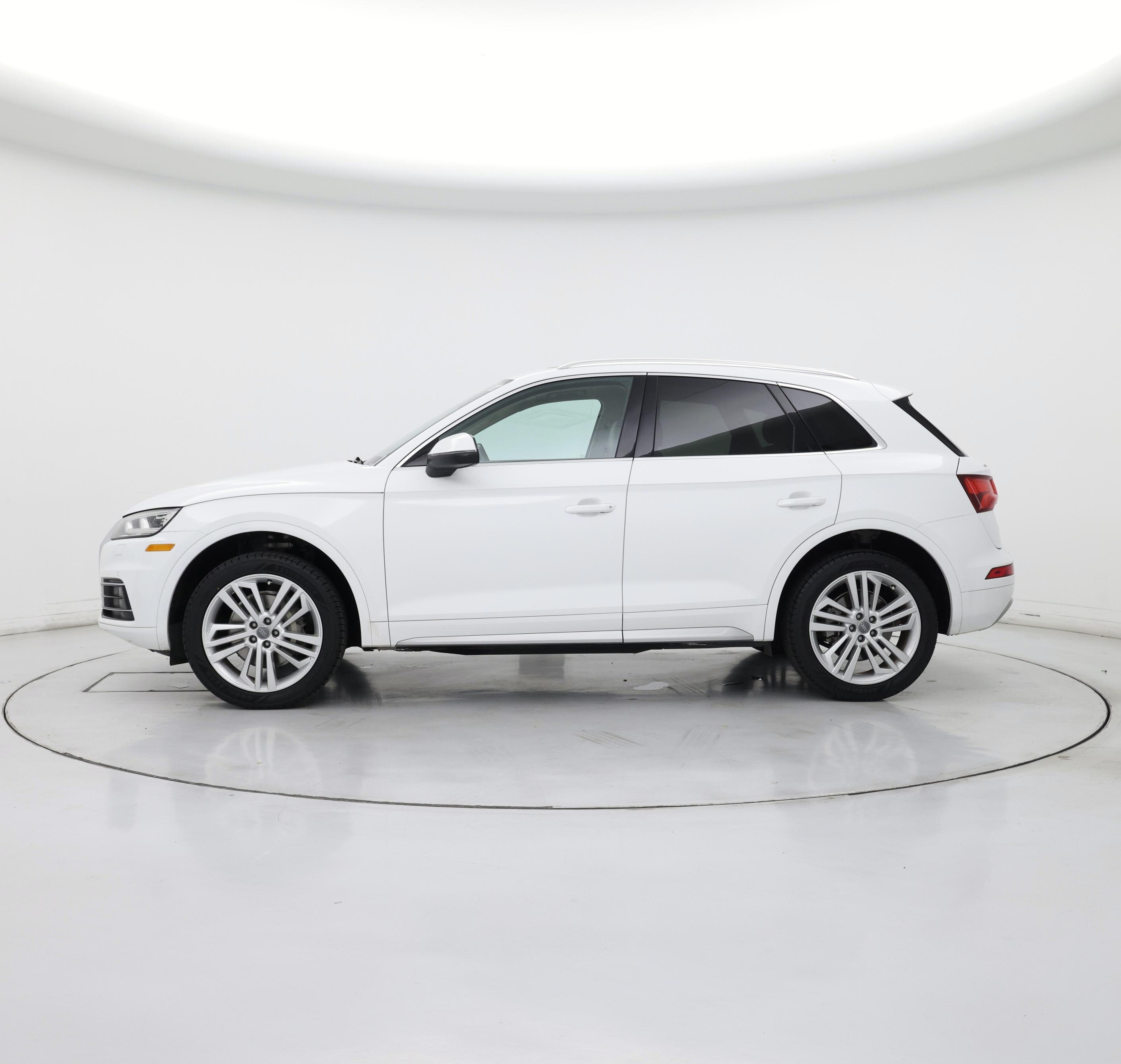 Thumbnail: 2018 Audi Q5 - 3