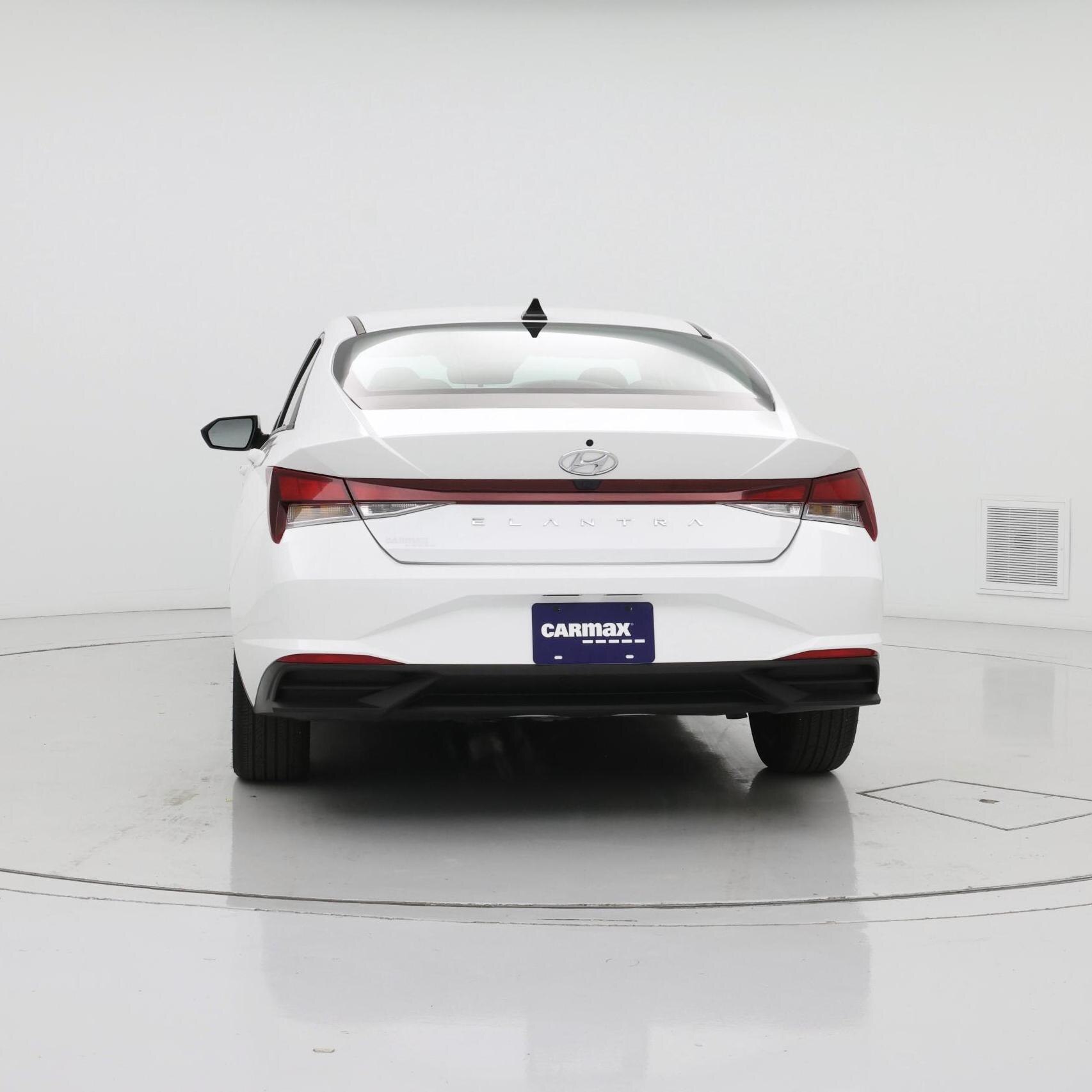 Thumbnail: 2023 Hyundai Elantra - 6
